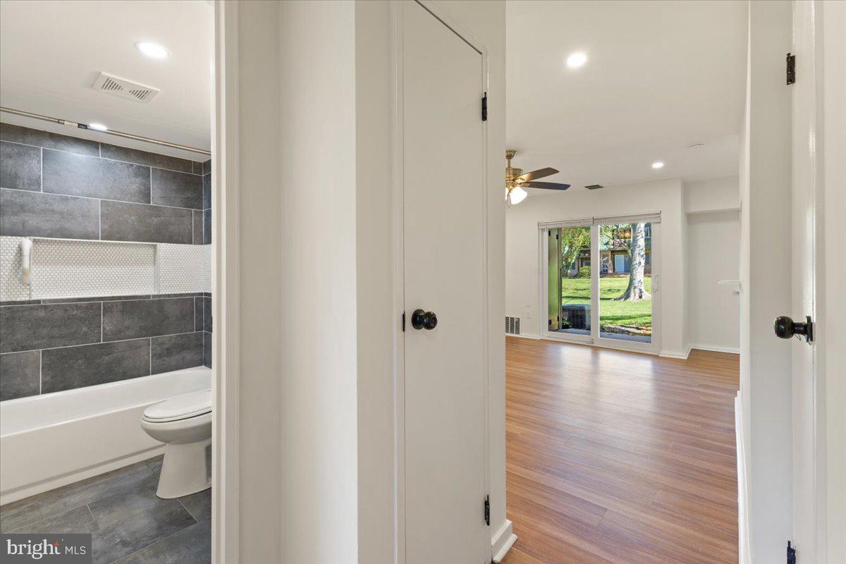 THE MEADOWS - Residential Lease