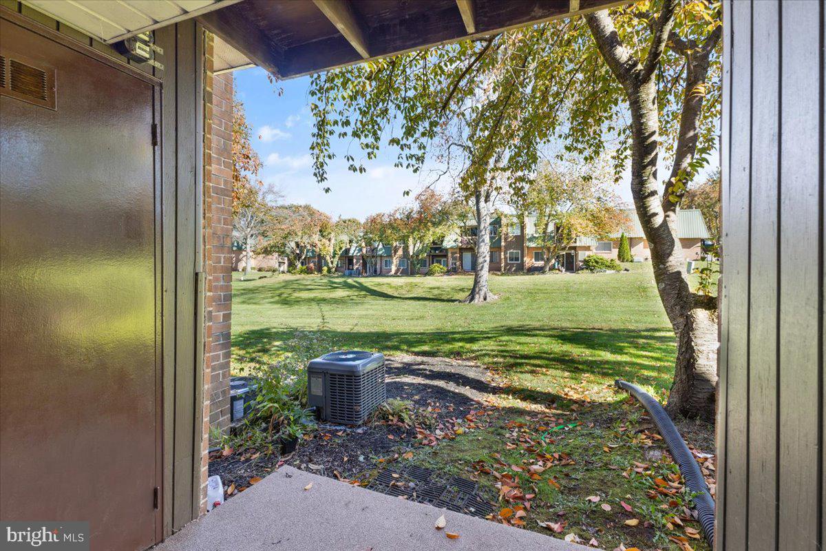 THE MEADOWS - Residential Lease