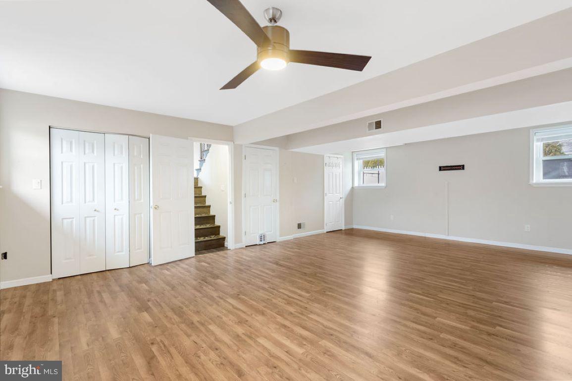 LITTLE KNOLL ESTATES - Residential