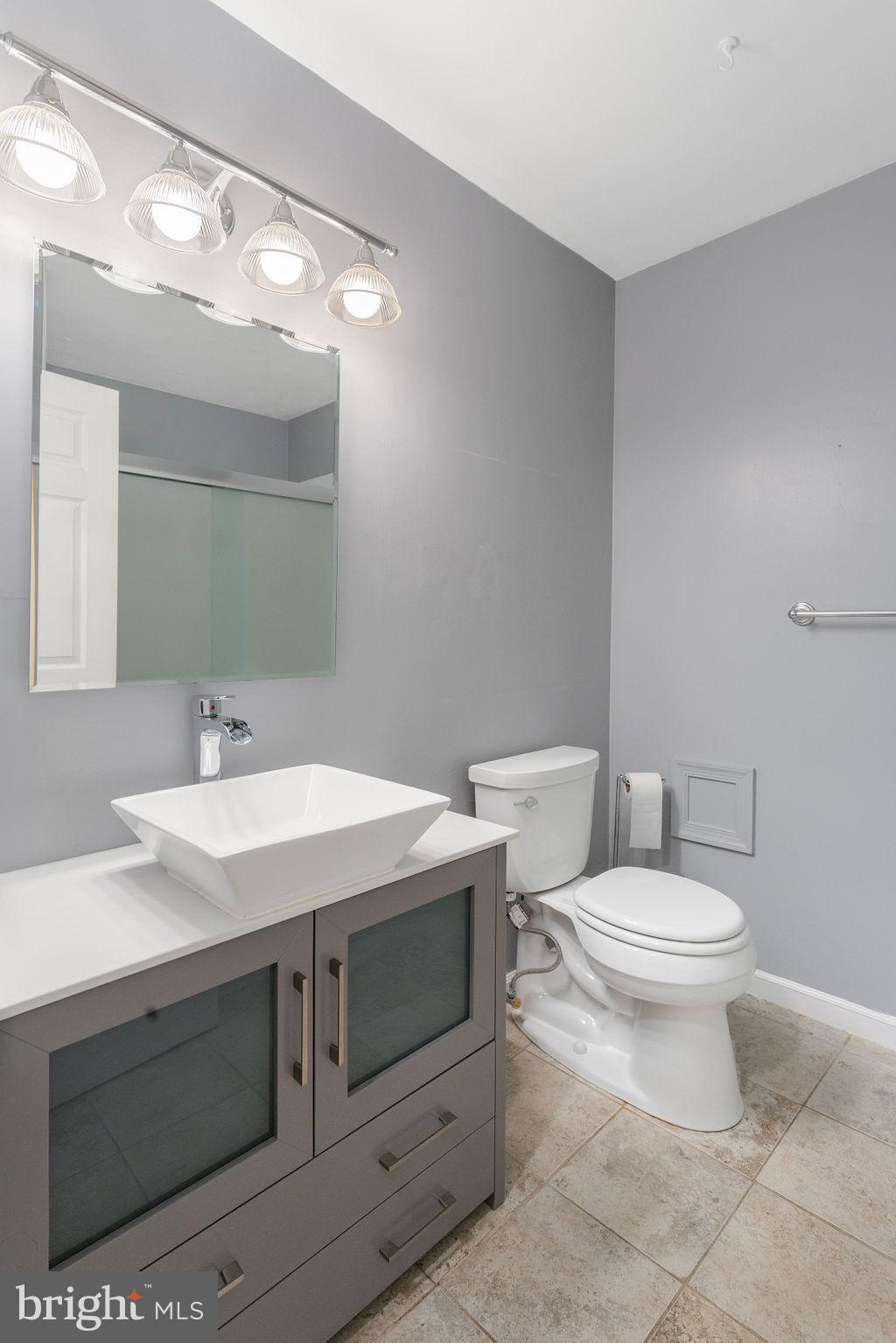 LITTLE KNOLL ESTATES - Residential