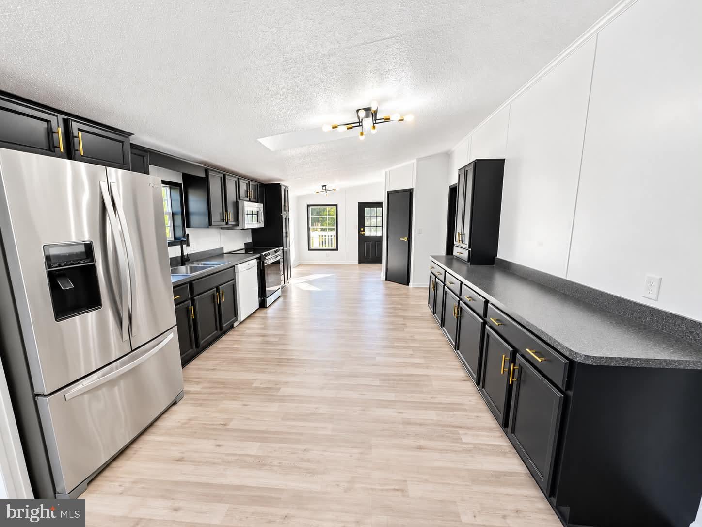 196 VAQUERO DRIVE