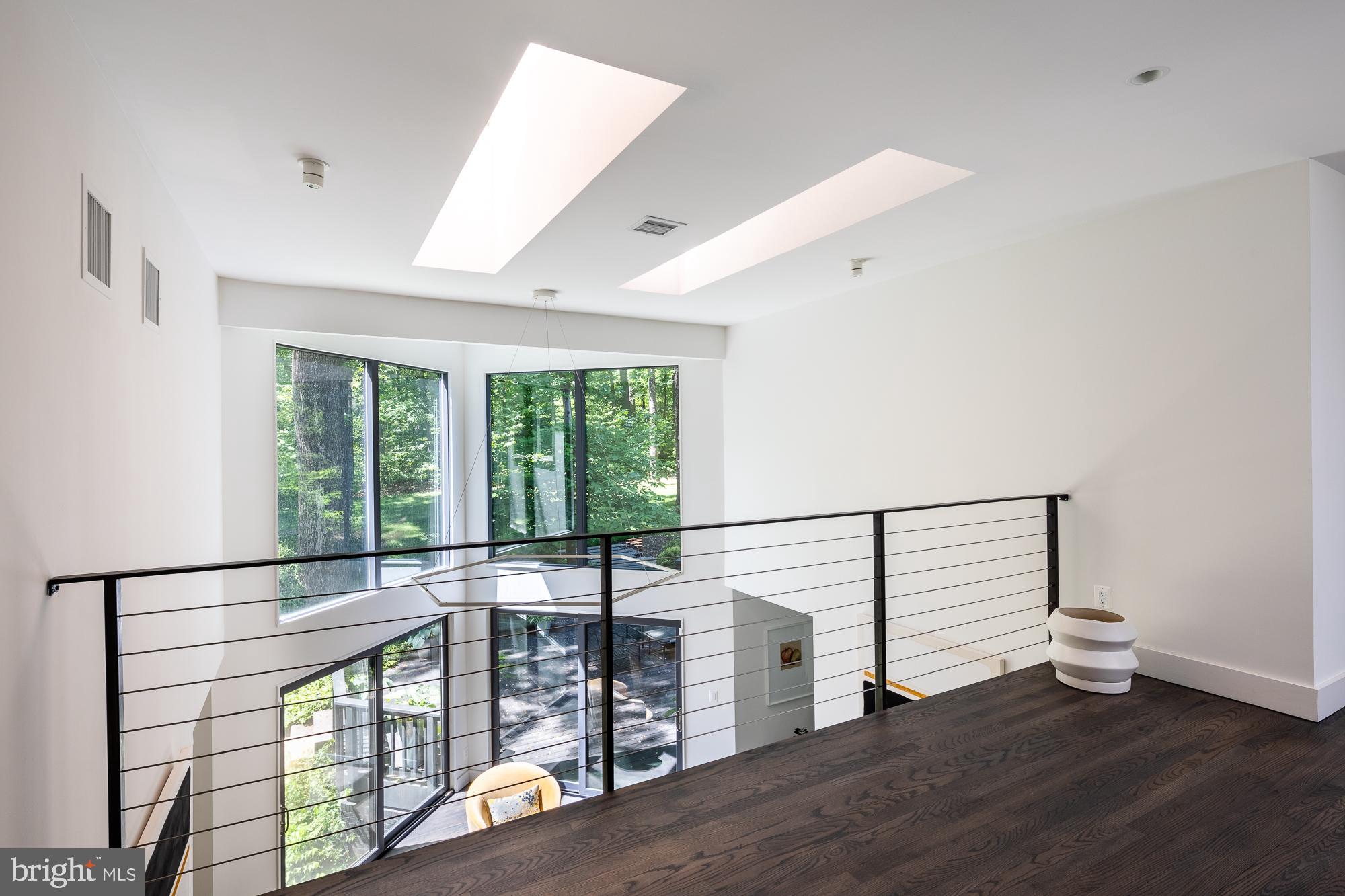 HILL VIEW ESTATES - Residential