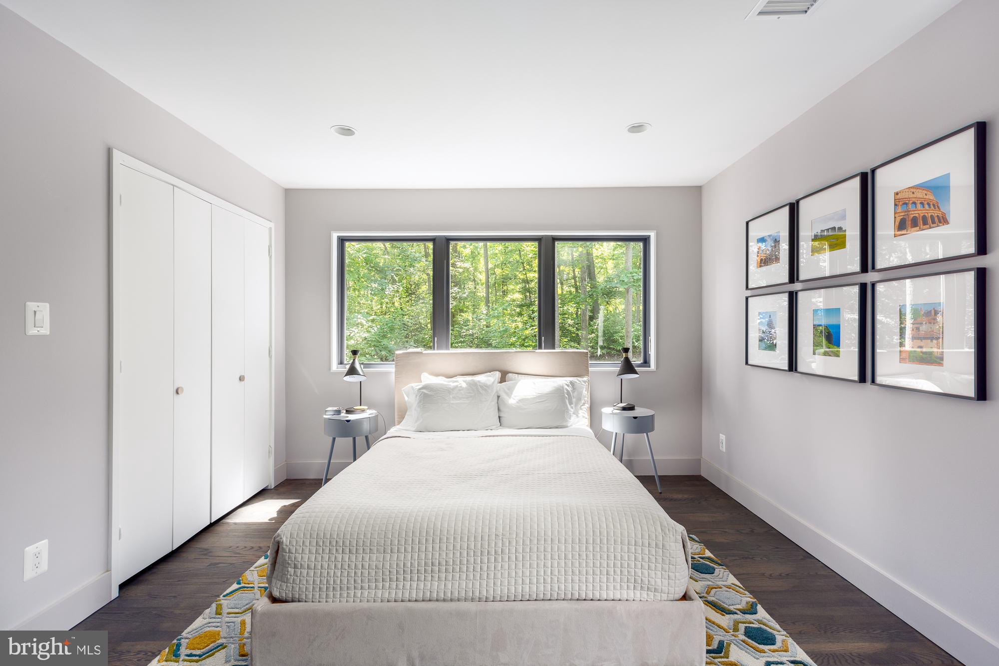 HILL VIEW ESTATES - Residential