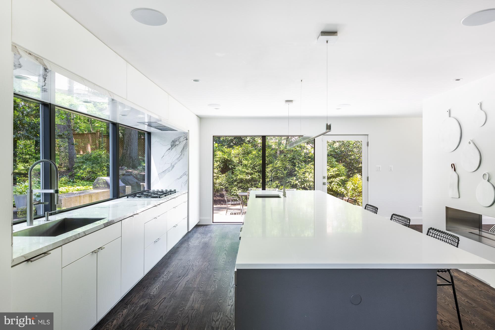 HILL VIEW ESTATES - Residential