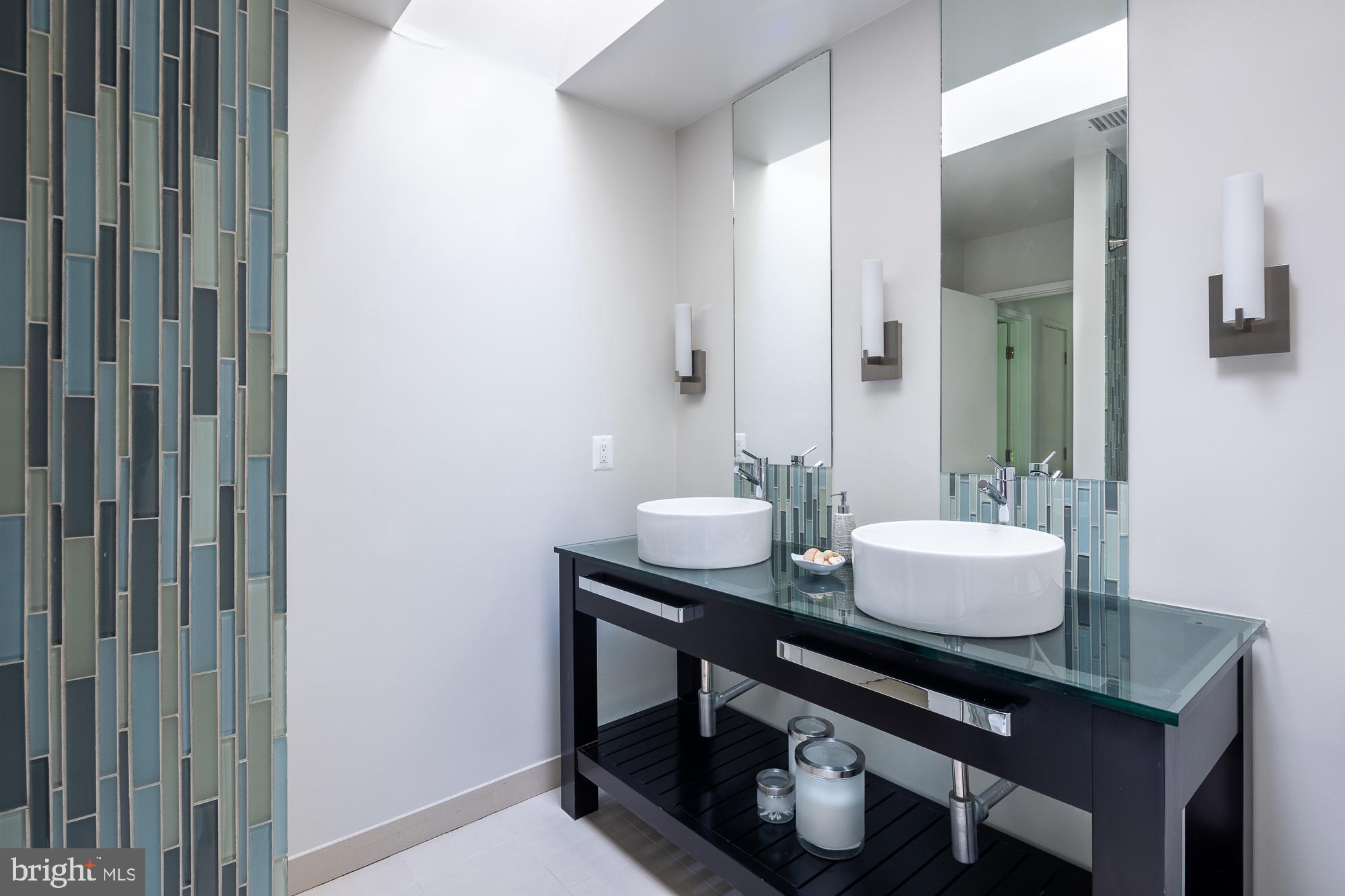 HILL VIEW ESTATES - Residential