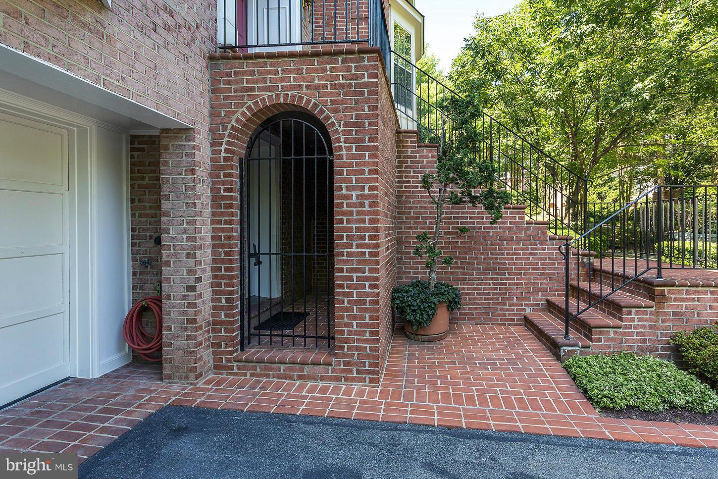 AVENEL - Residential