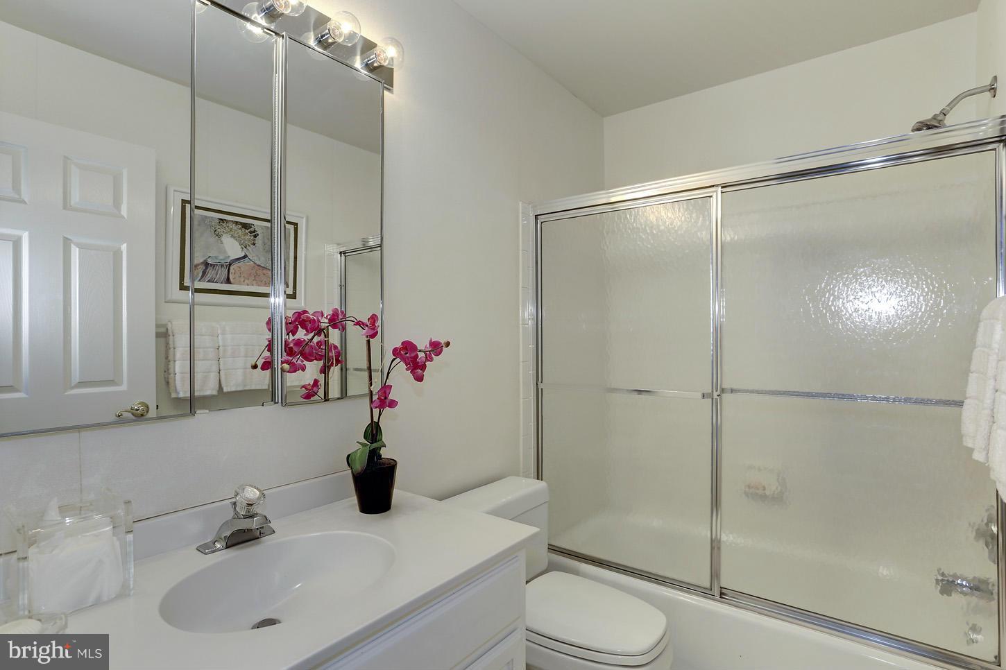 AVENEL - Residential