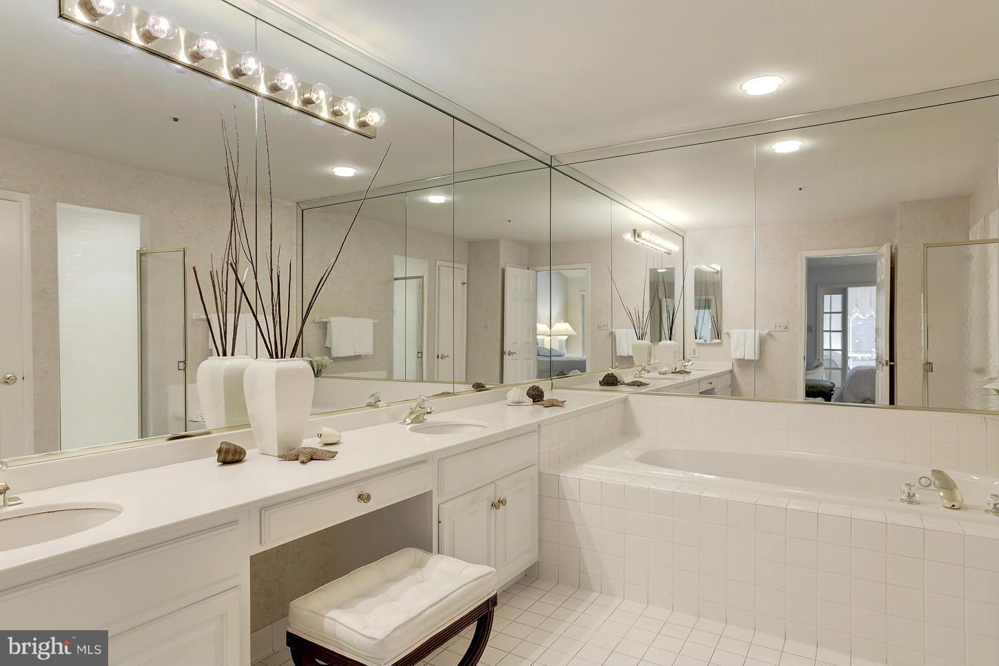 AVENEL - Residential