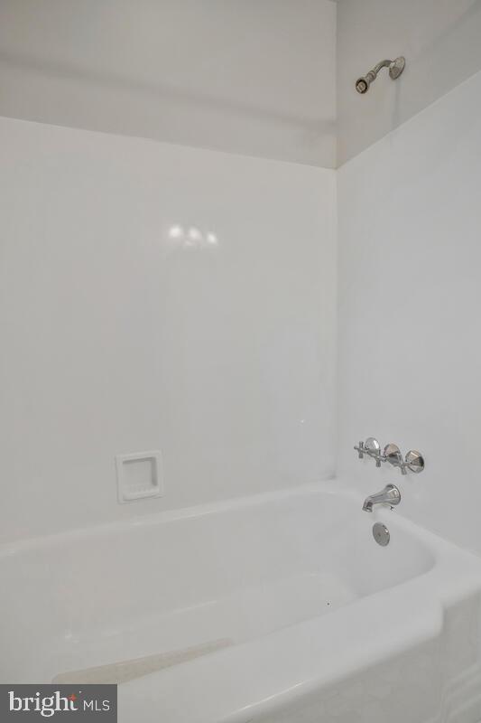 GERARD PLAZA - Residential