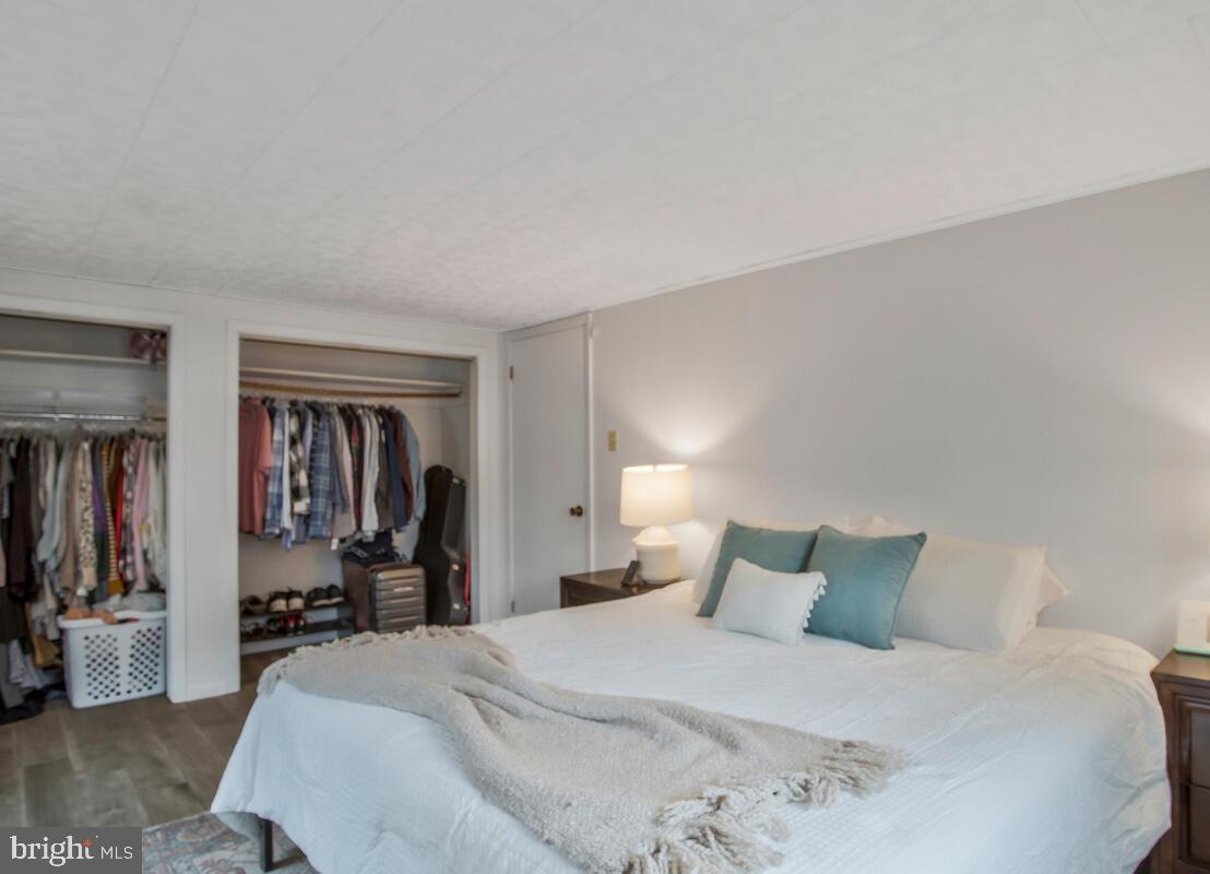 GERARD PLAZA - Residential