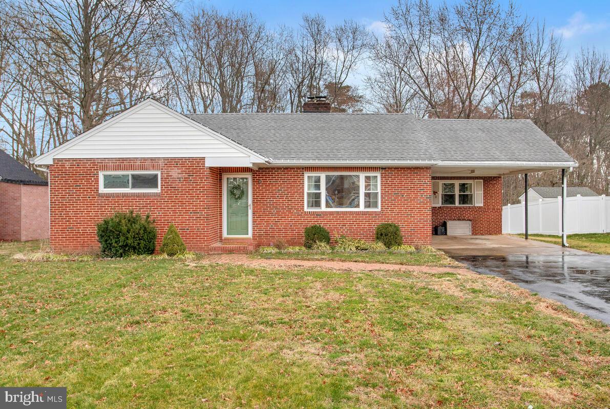 GERARD PLAZA - Residential