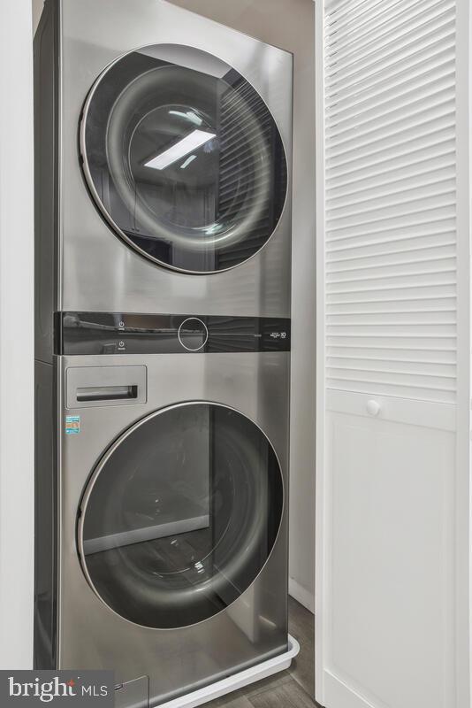 GERARD PLAZA - Residential