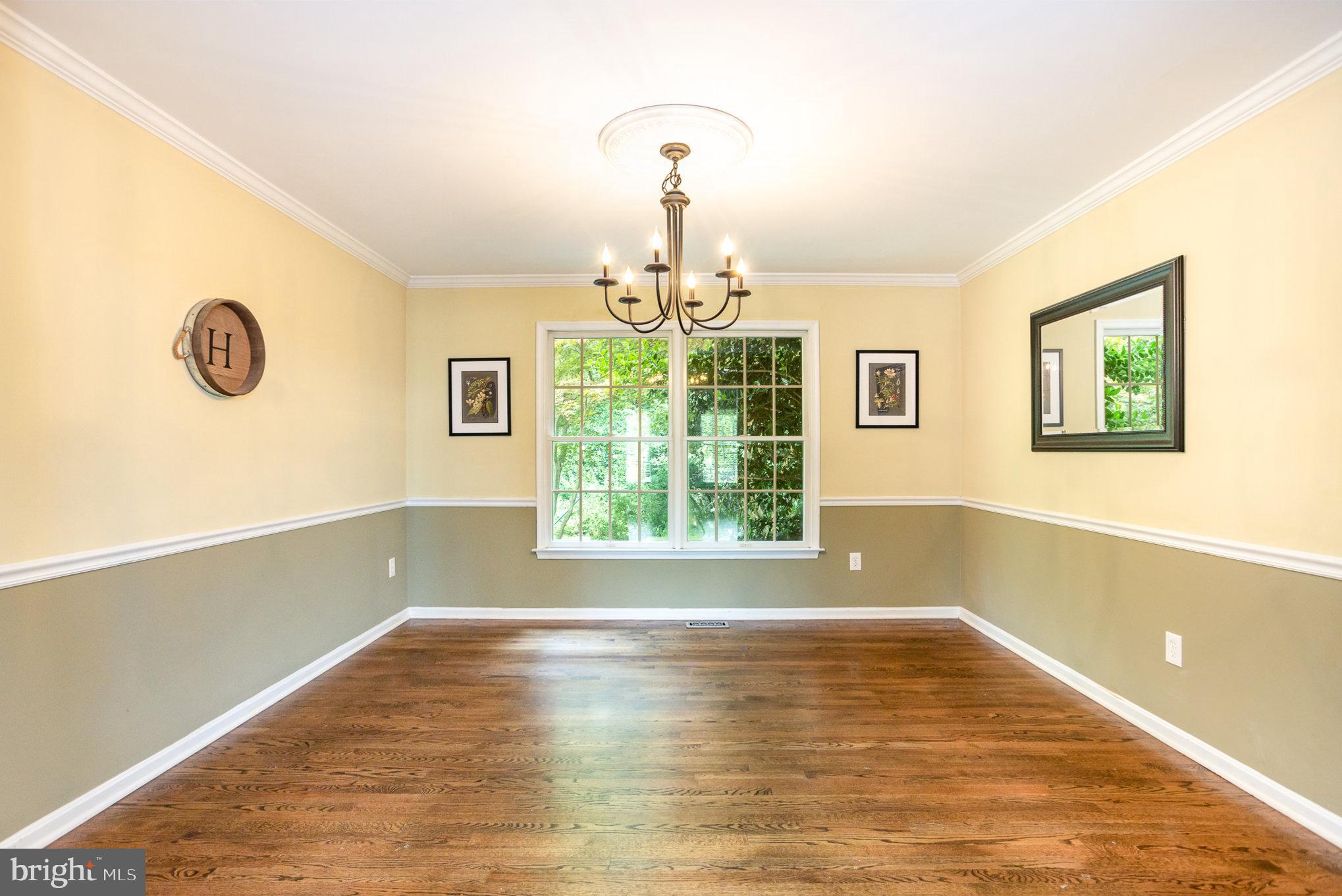 HUNTERS RUN - Residential