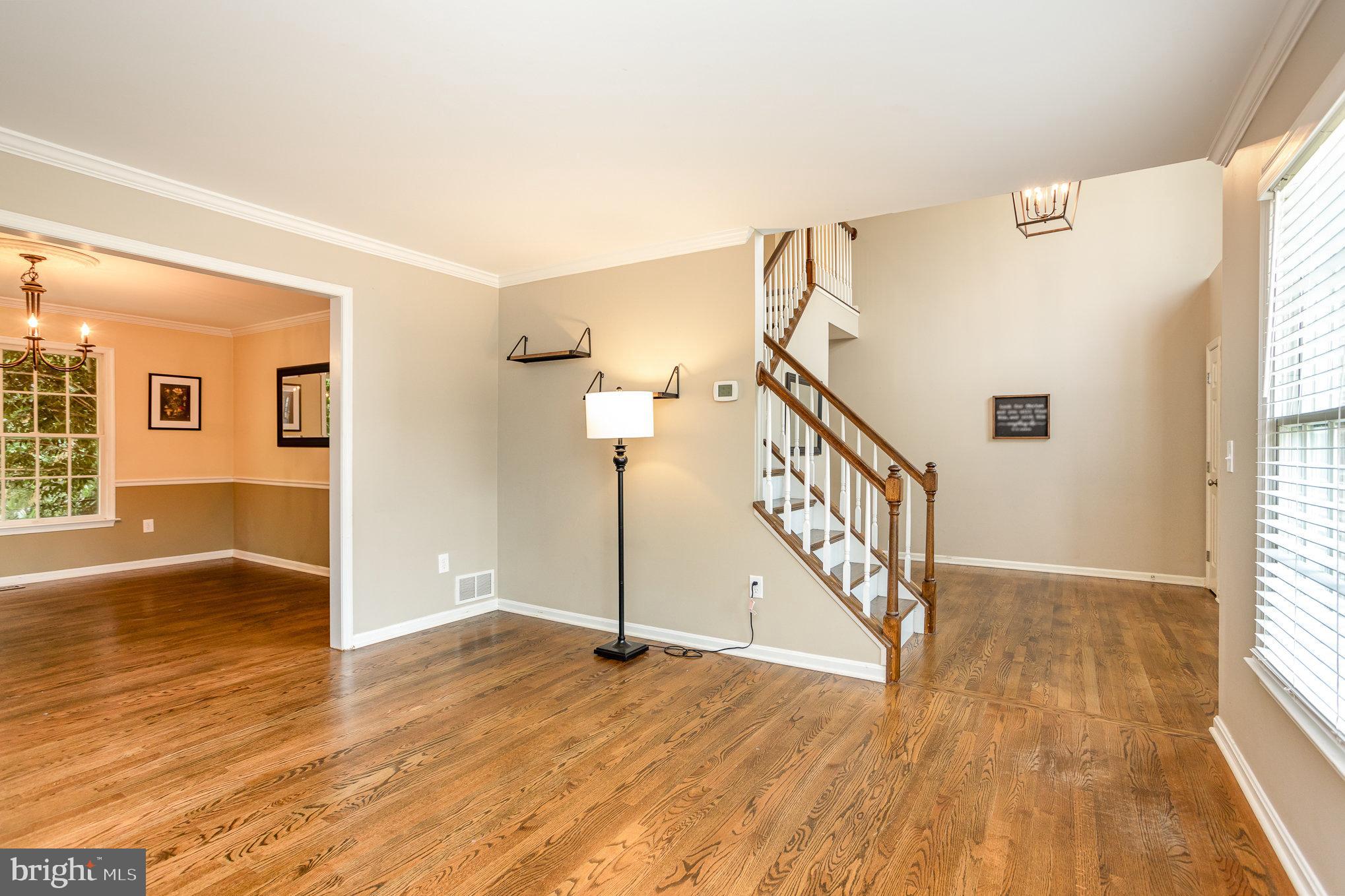 HUNTERS RUN - Residential