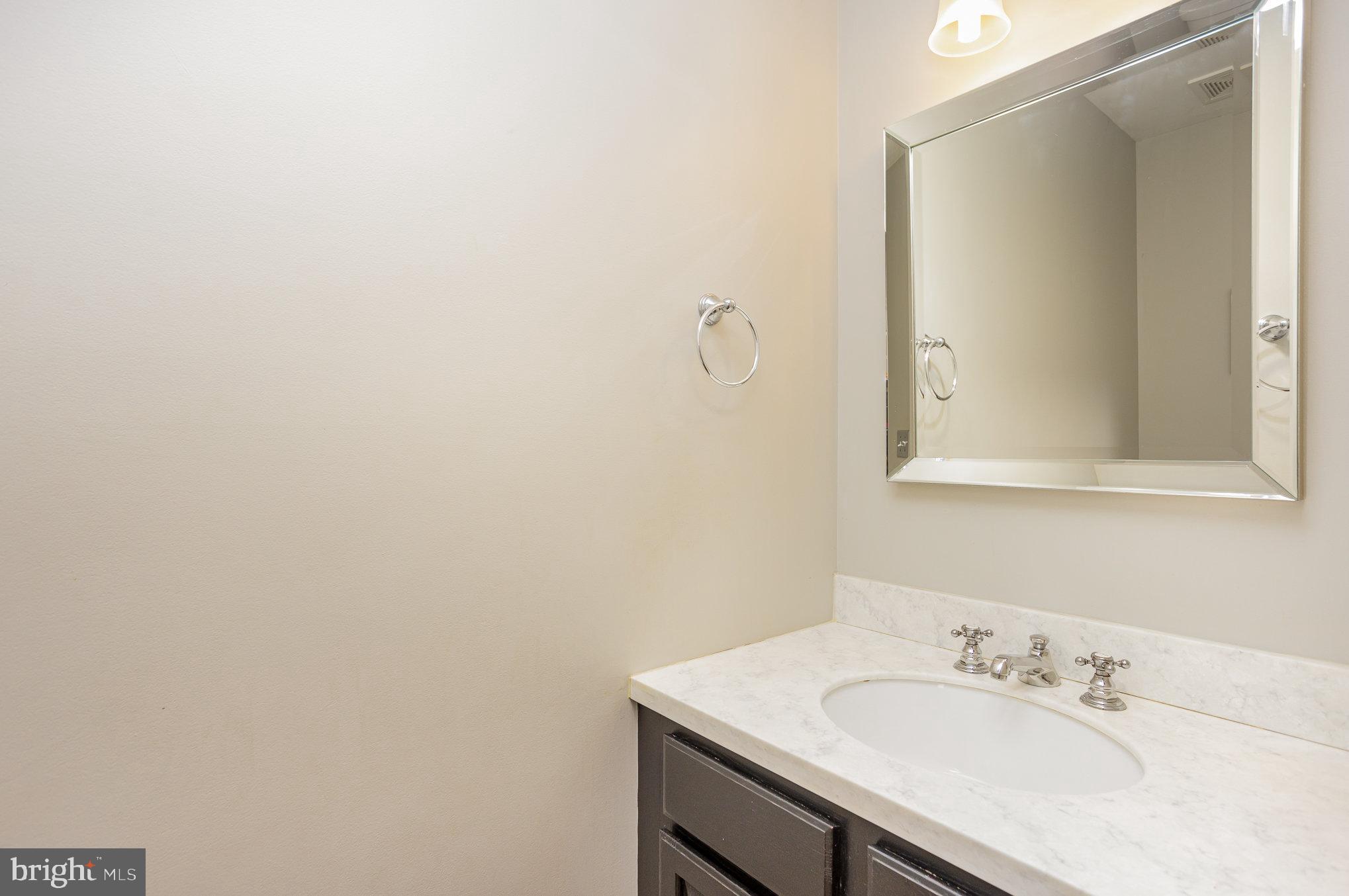 HUNTERS RUN - Residential