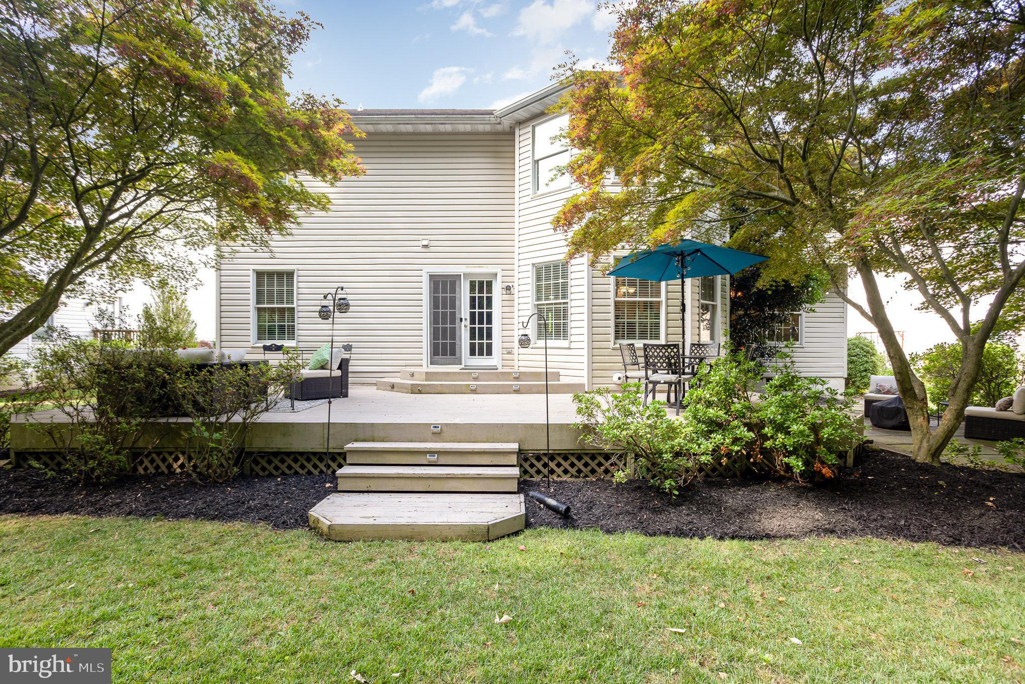 HUNTERS RUN - Residential