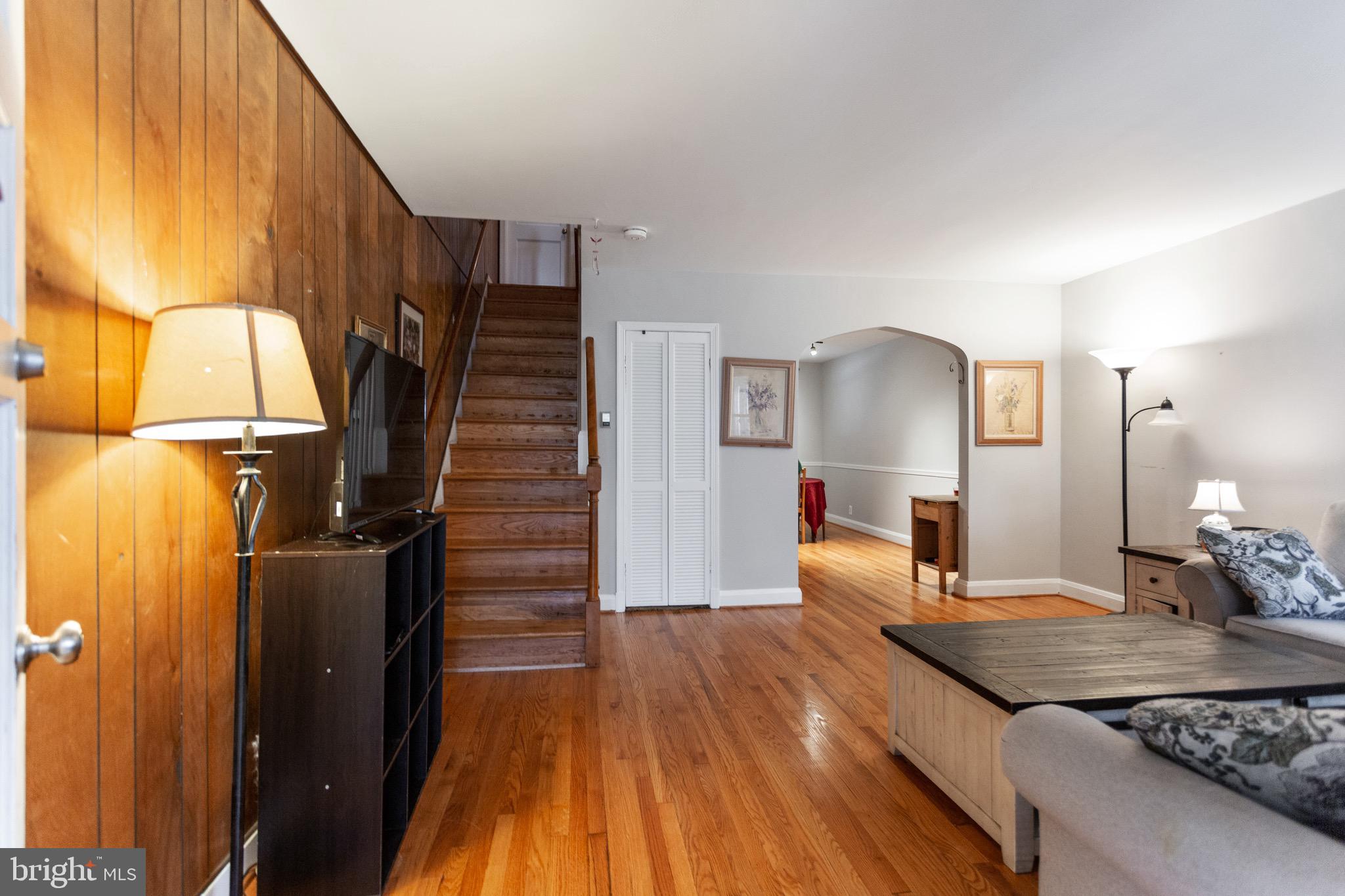 ARBOUR MANOR - Residential