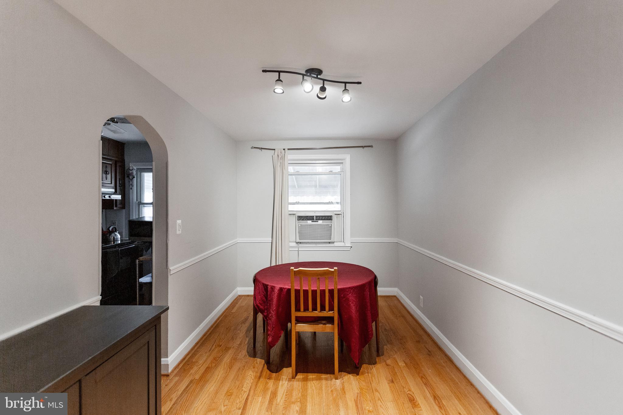 ARBOUR MANOR - Residential