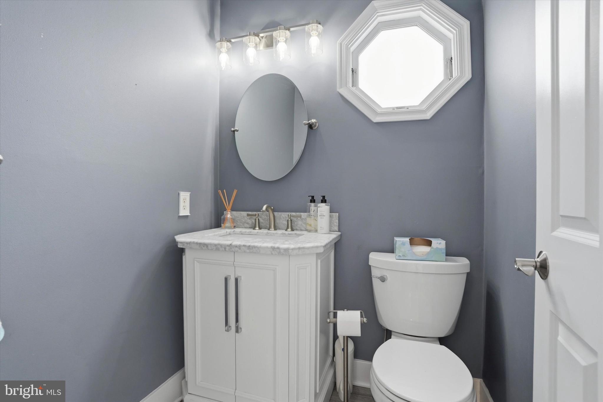 MOUNTAIN VIEW - Residential