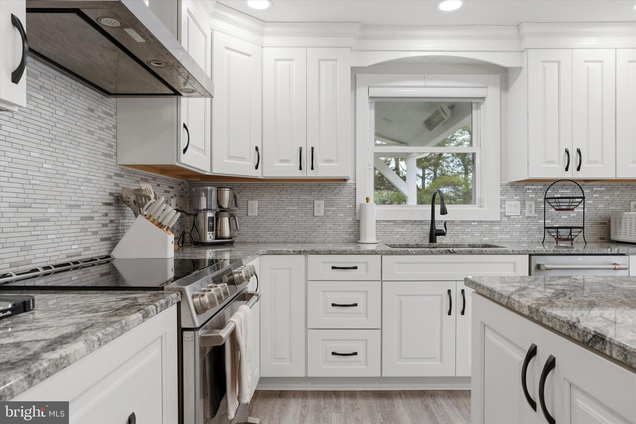 MOUNTAIN VIEW - Residential