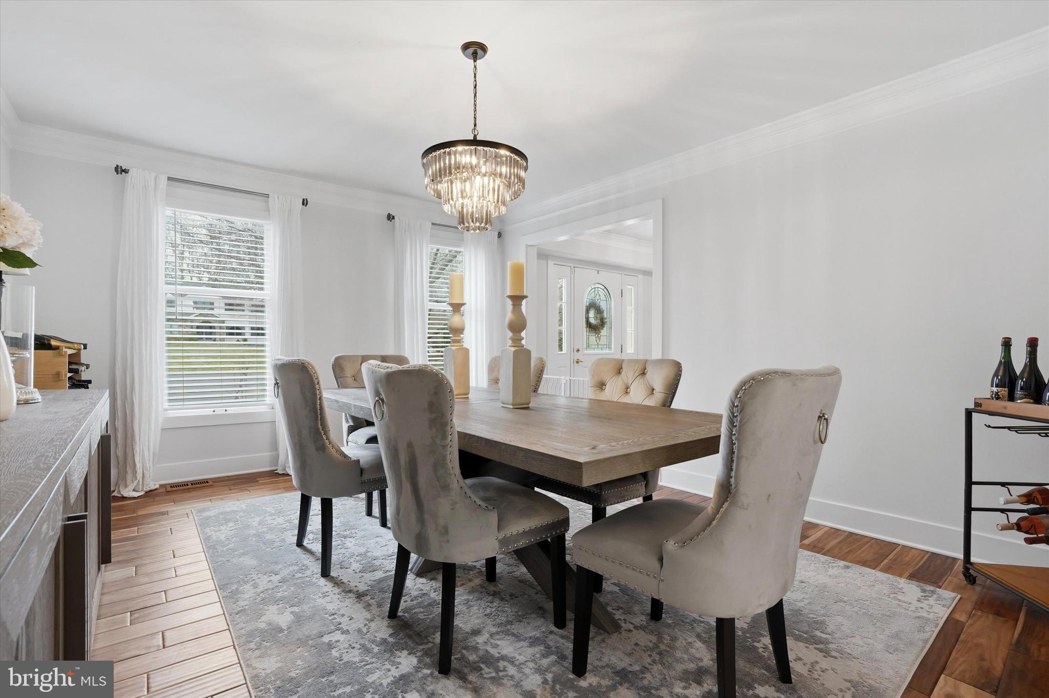 MOUNTAIN VIEW - Residential