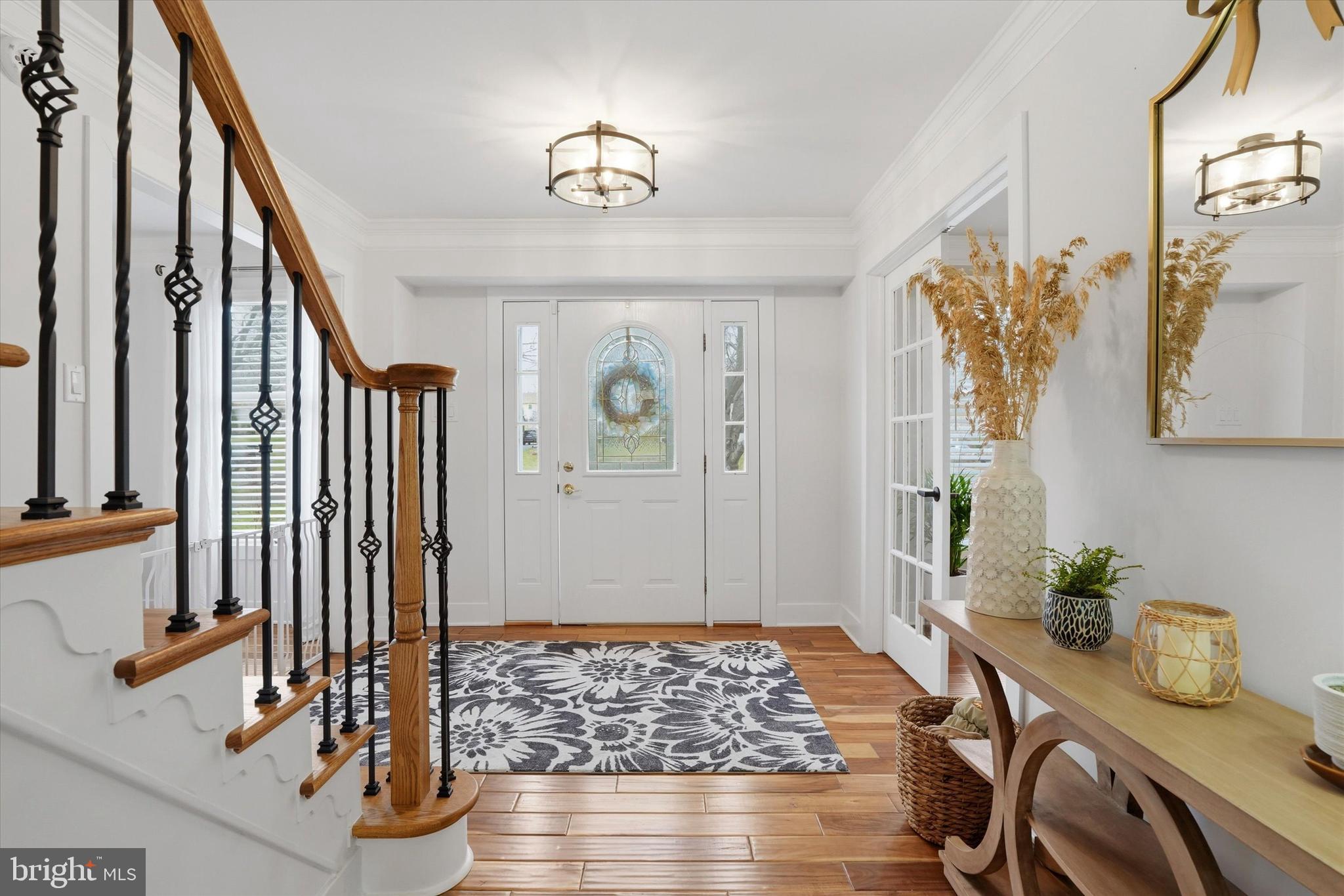 MOUNTAIN VIEW - Residential