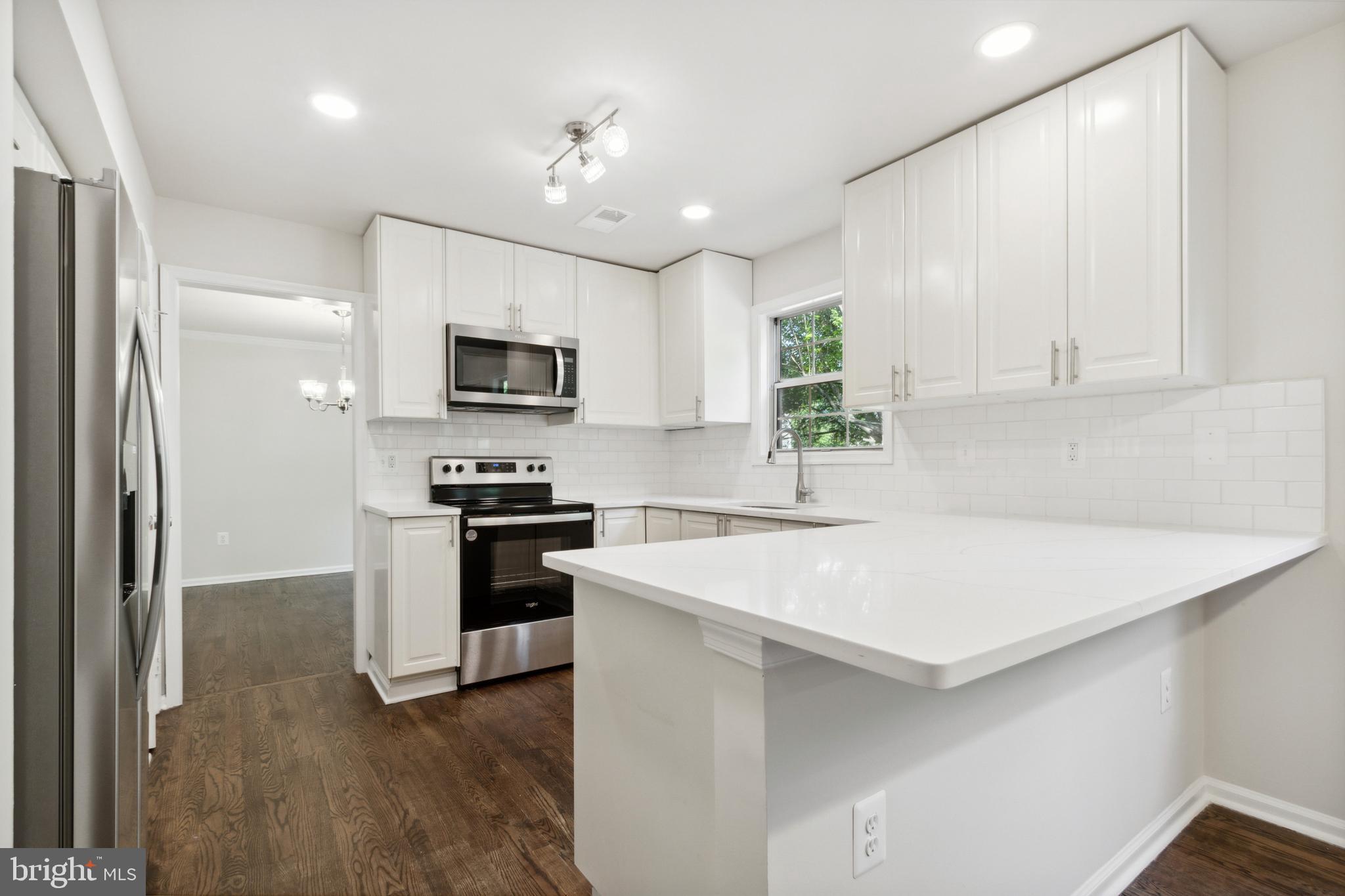 CEDAR CREST ESTATES - Residential