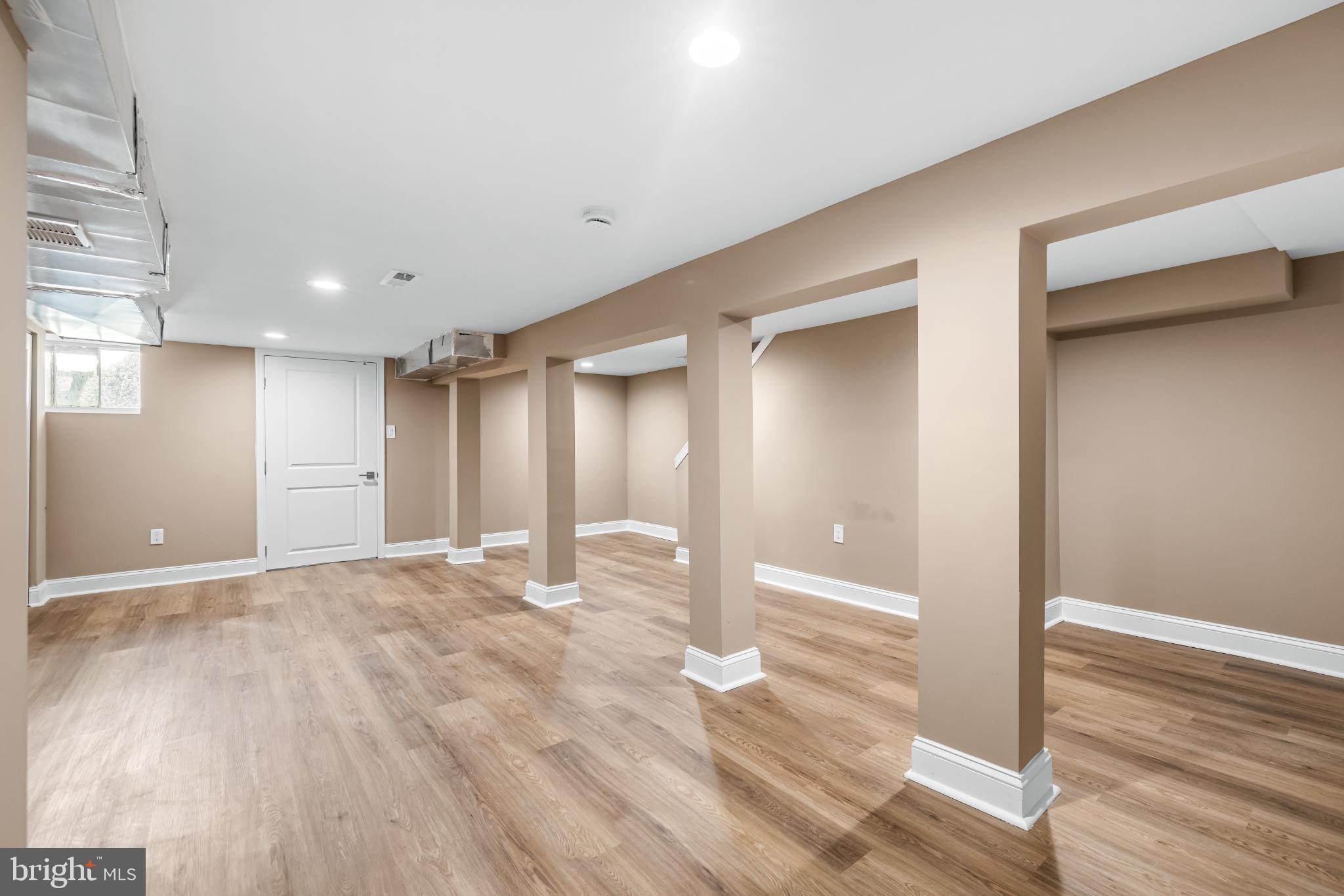 WOODBROOK - Residential