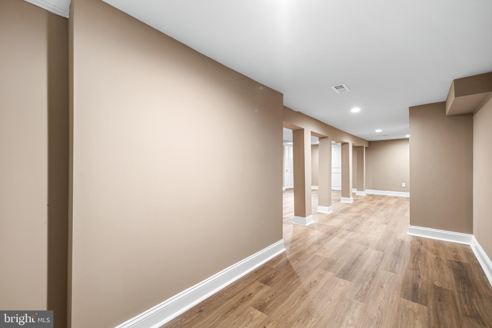 WOODBROOK - Residential