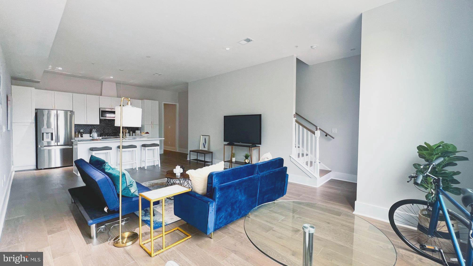 1143 16TH STREET NE 2