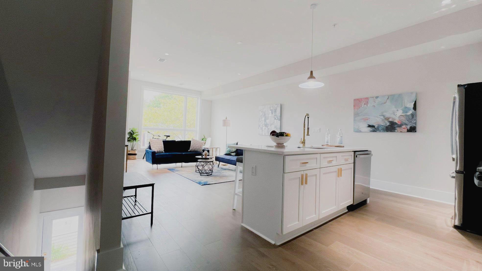 1143 16TH STREET NE 2