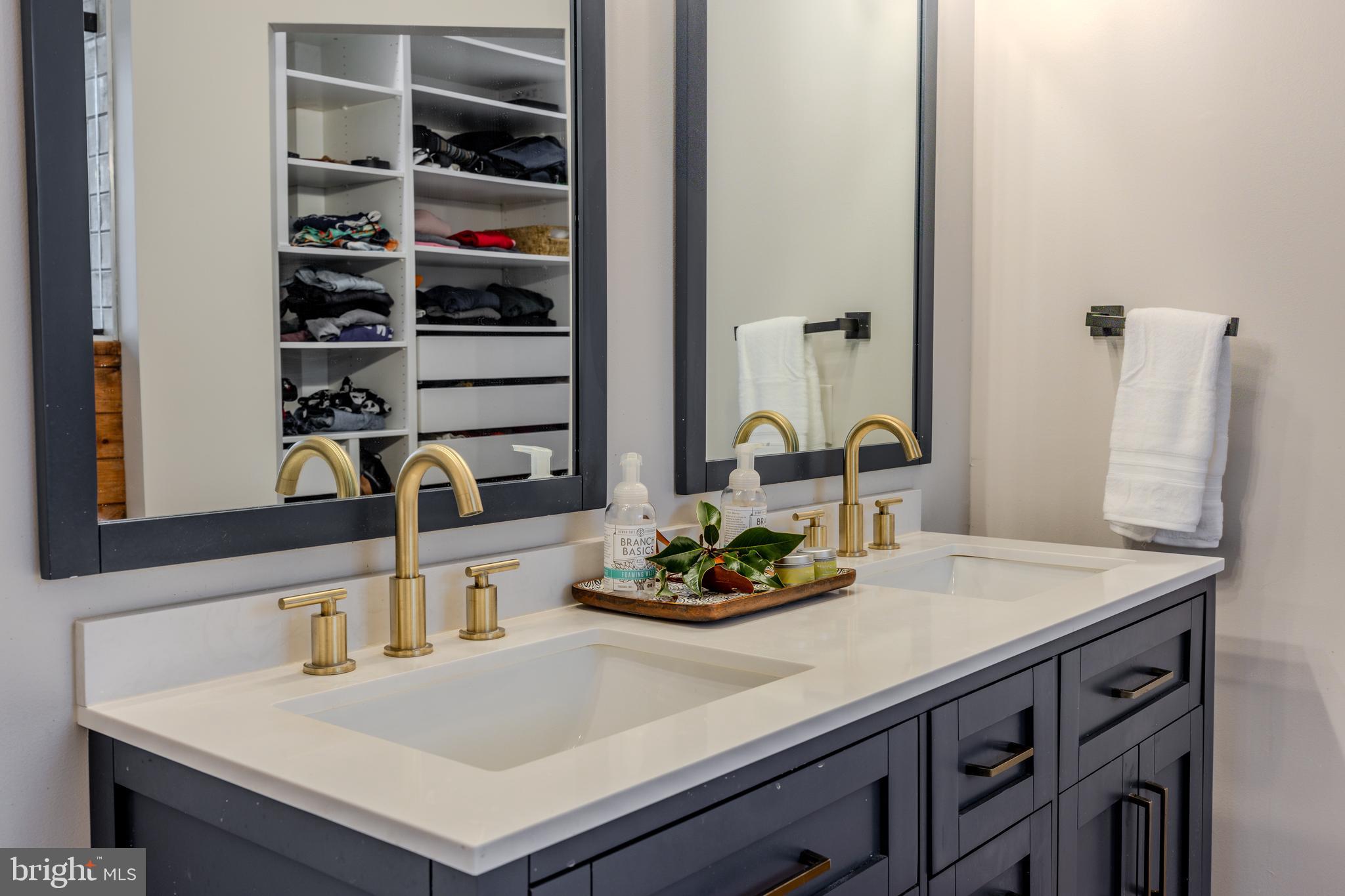 SCARBOROUGH WOODS - Residential