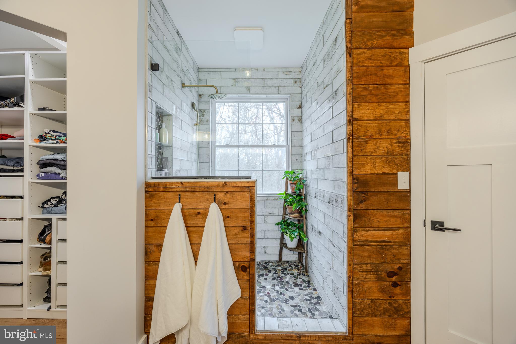 SCARBOROUGH WOODS - Residential