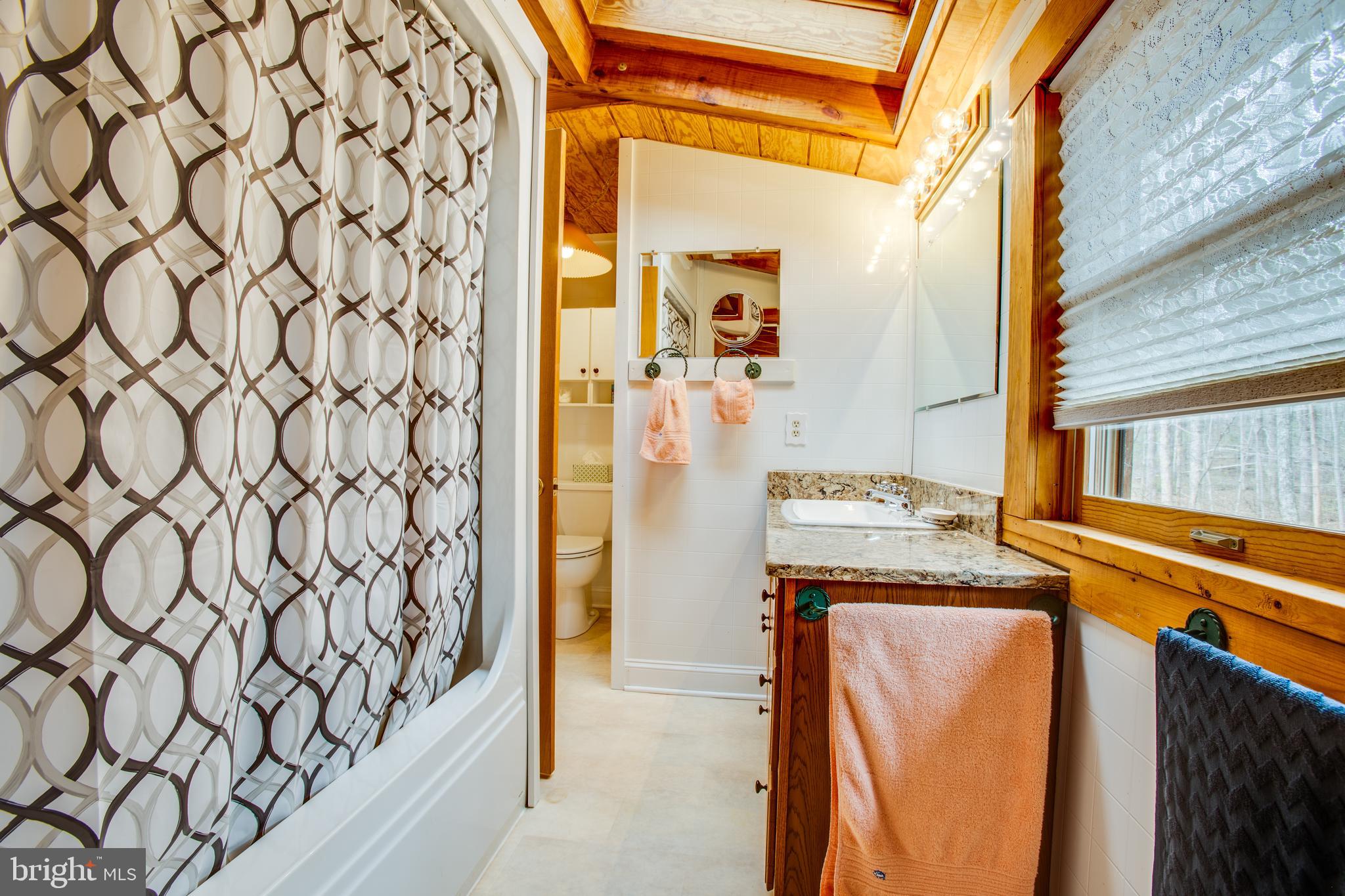 LAKE OF THE WOODS - Residential