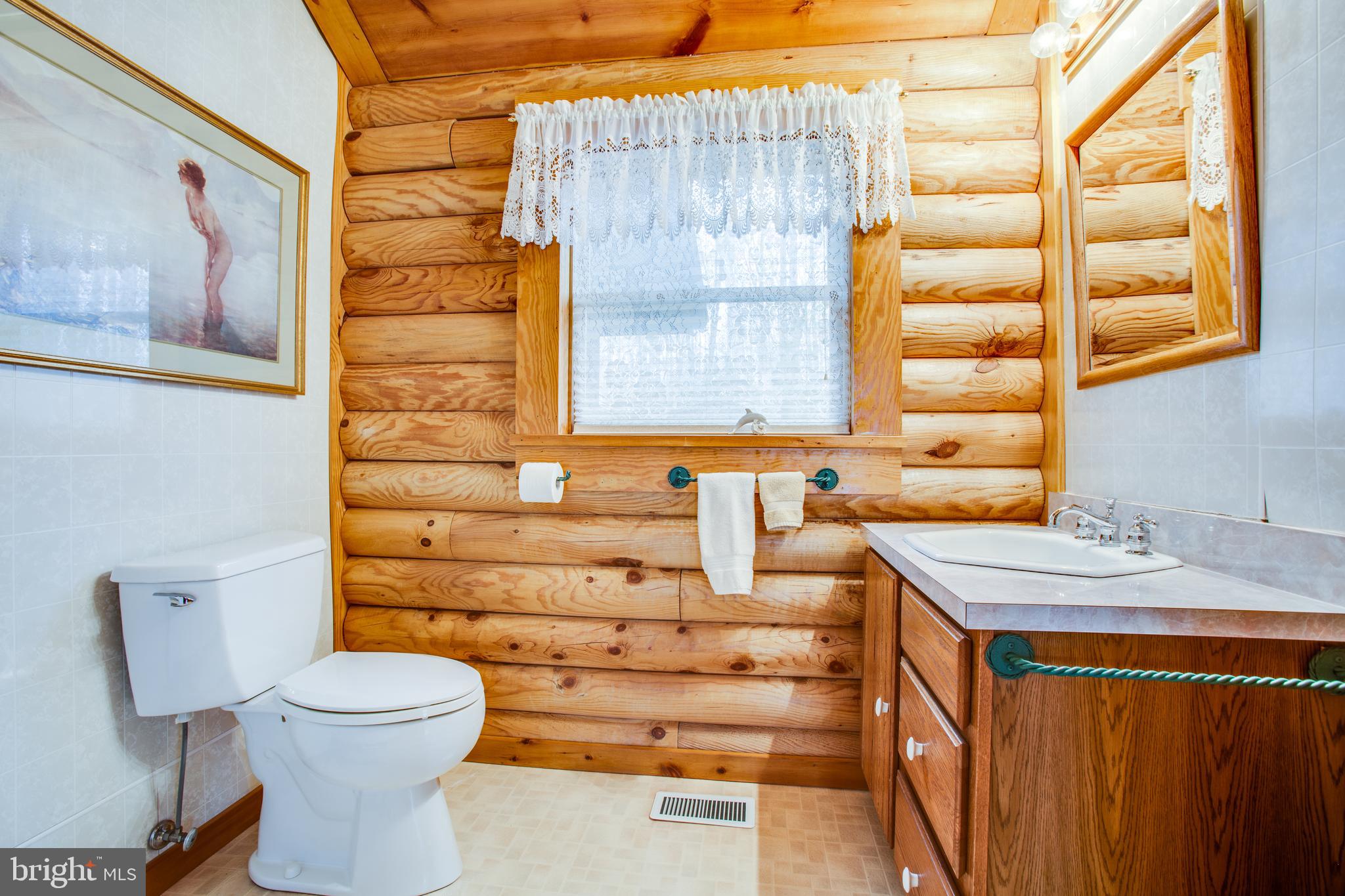 LAKE OF THE WOODS - Residential