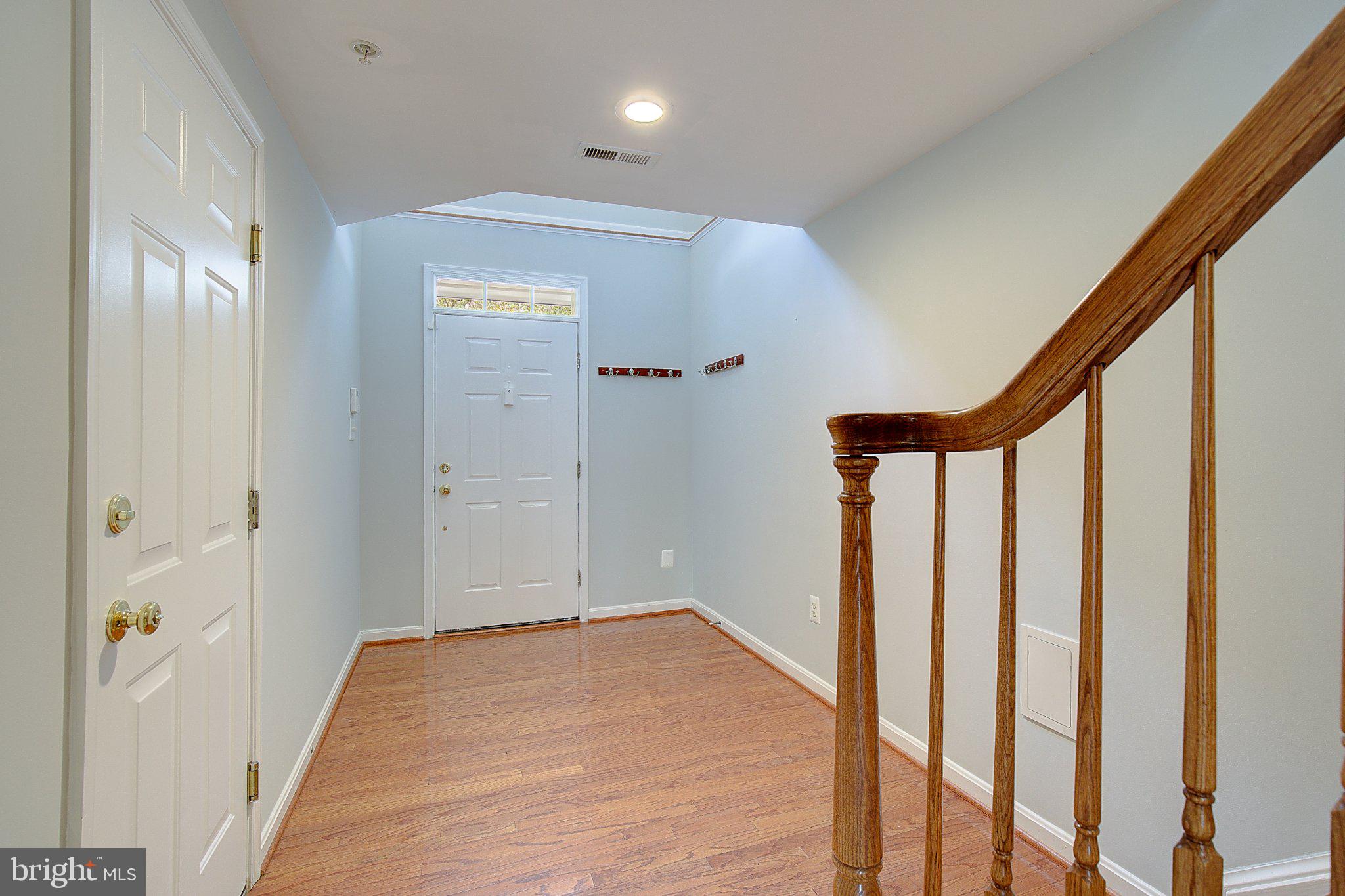 1438 THORNBURY COURT