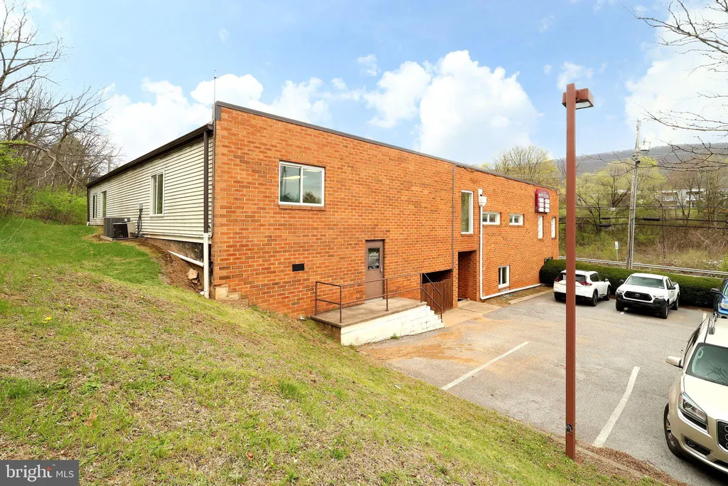 Additional image 3 of 2151 E College Avenue, Bellefonte, PA 16823