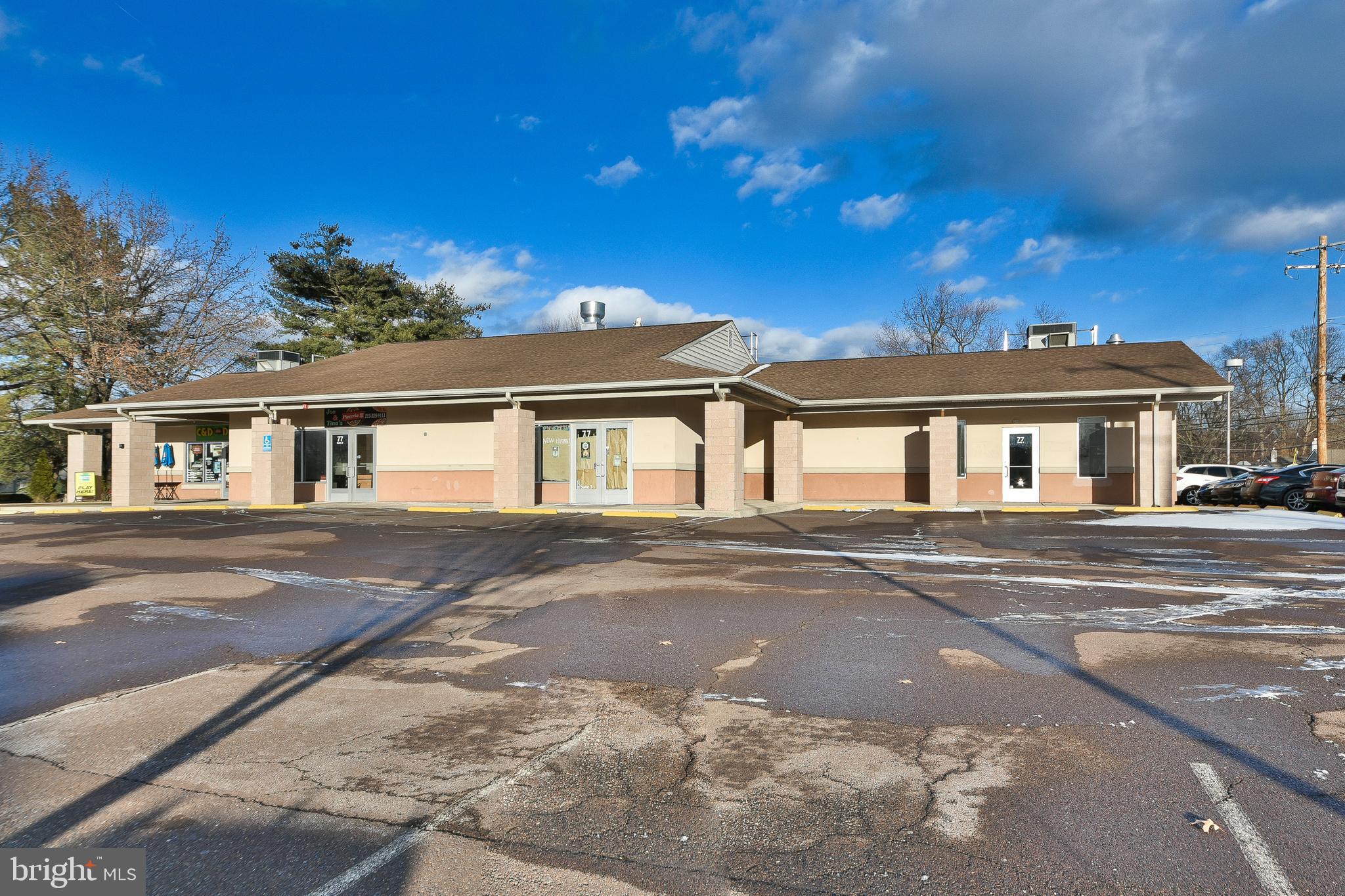 77 DOWNEY DRIVE UNIT 4