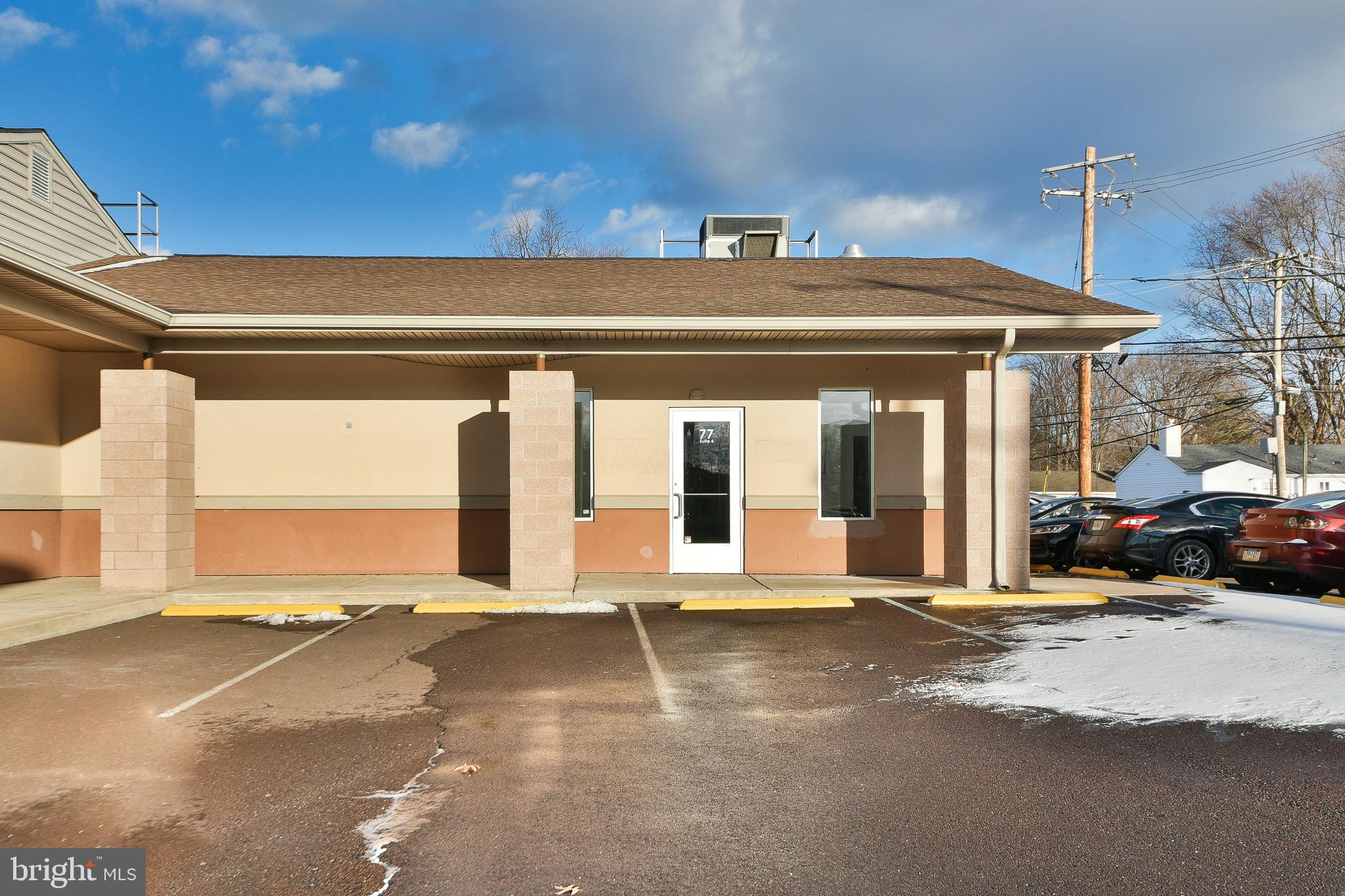 77 DOWNEY DRIVE UNIT 4