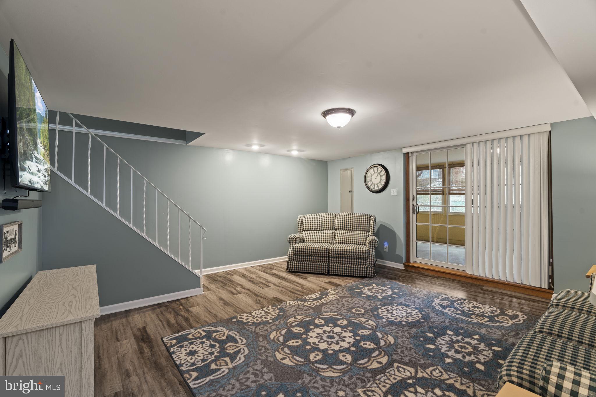 SOMERTON - Residential