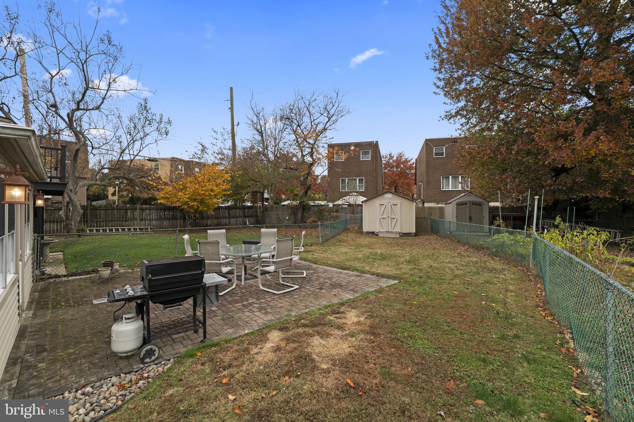 SOMERTON - Residential