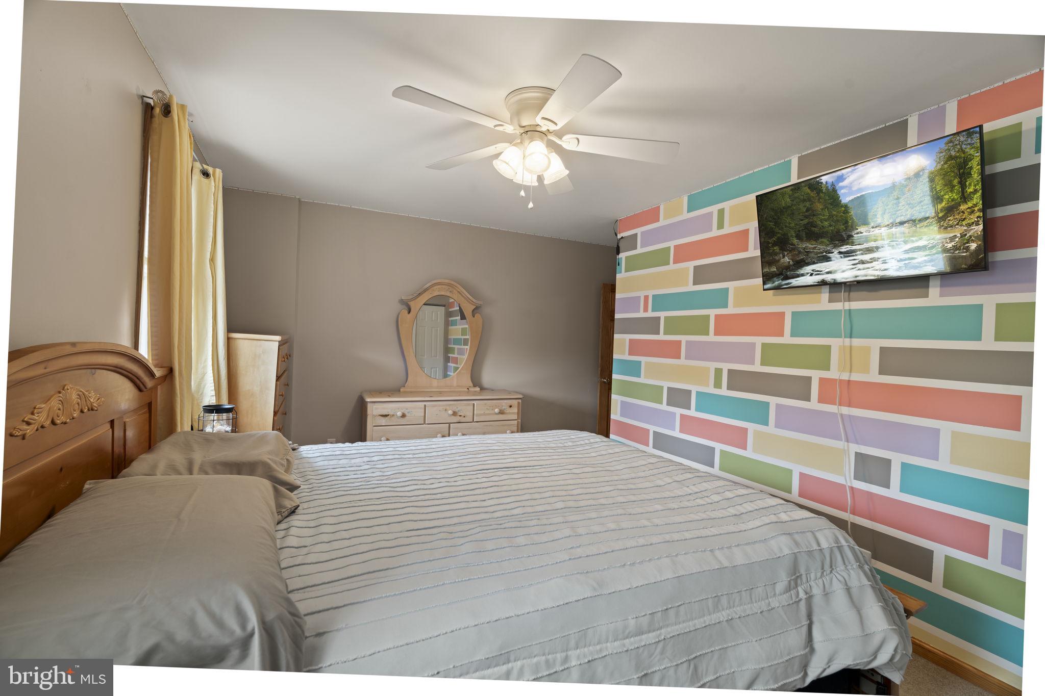 SOMERTON - Residential