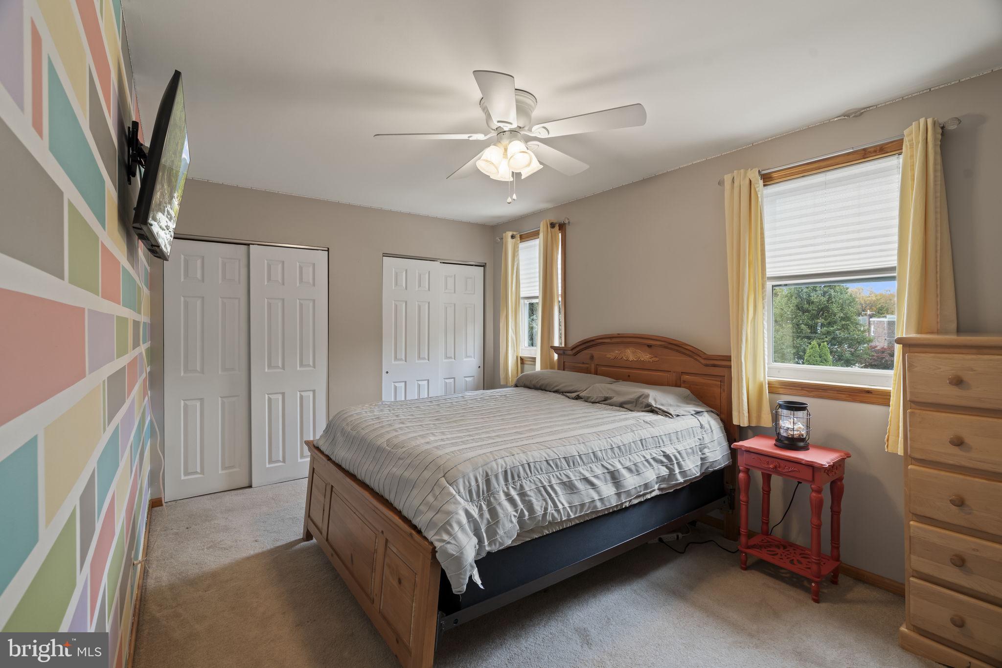 SOMERTON - Residential