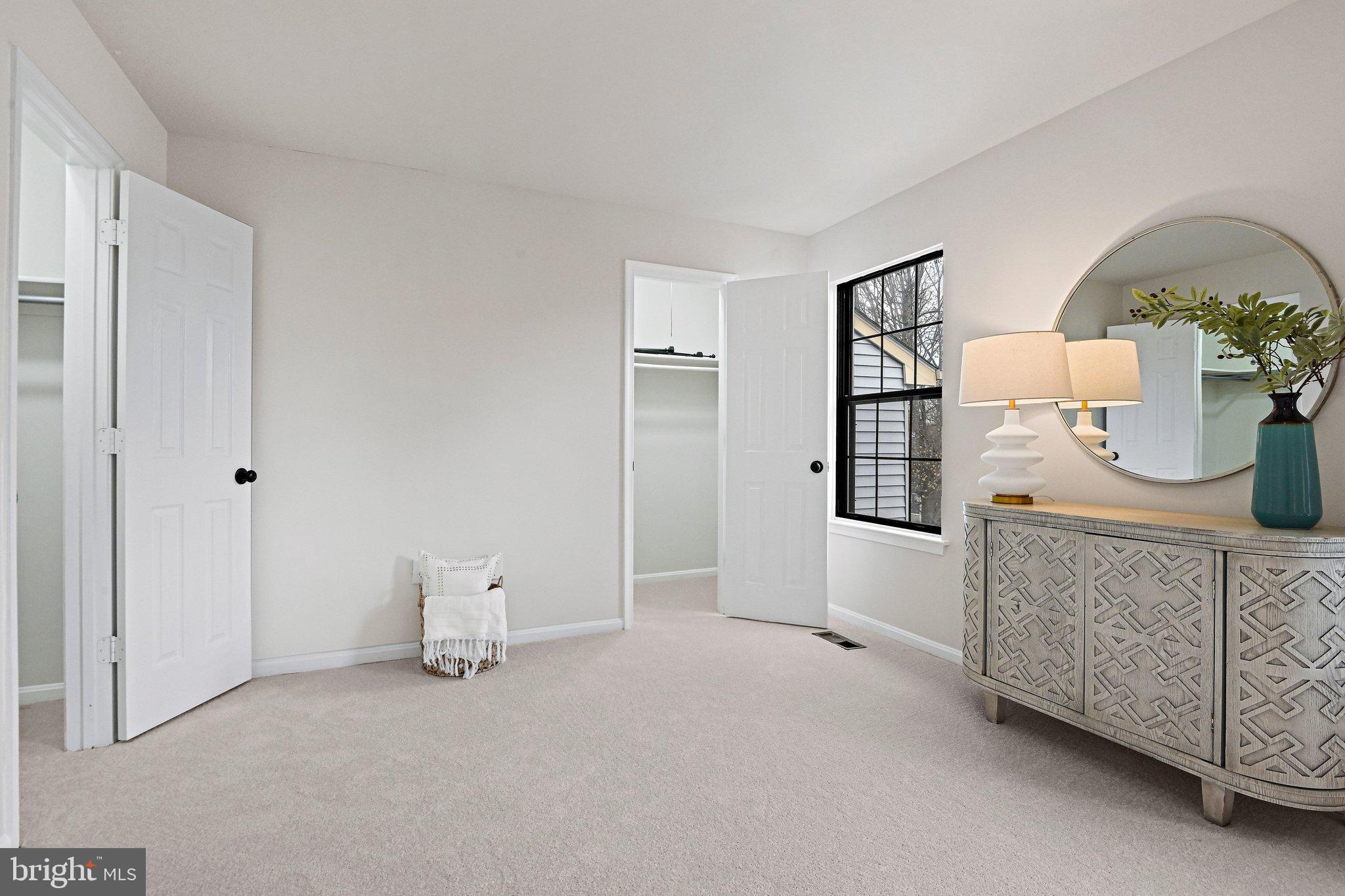 COUNTRYSIDE - Residential