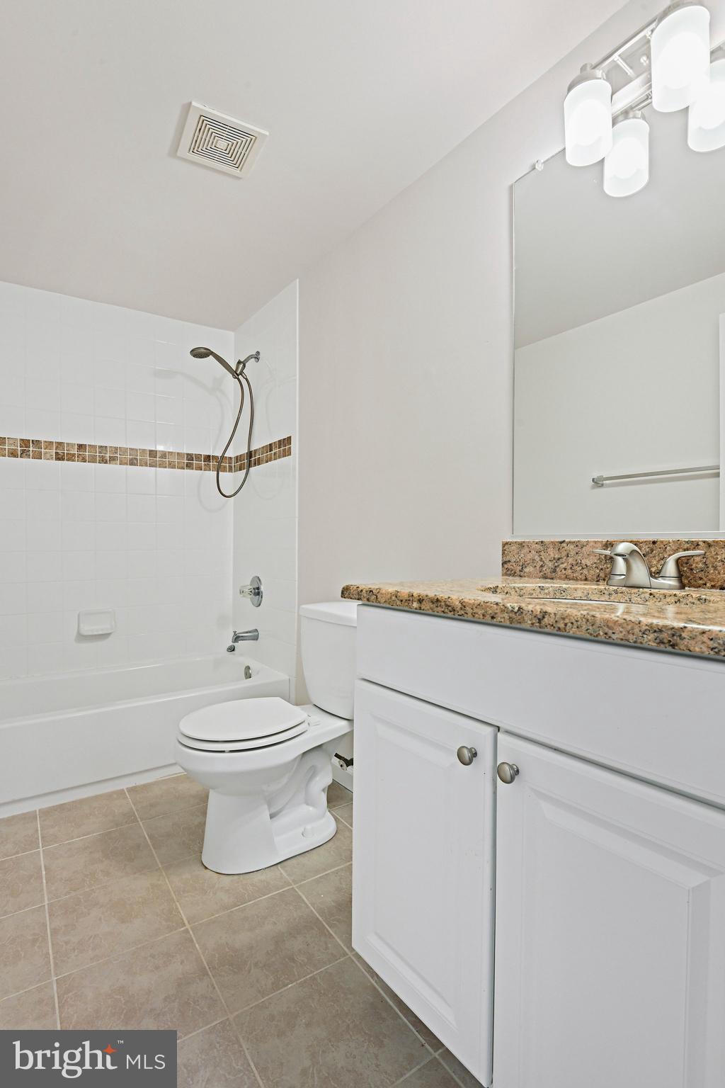 COUNTRYSIDE - Residential