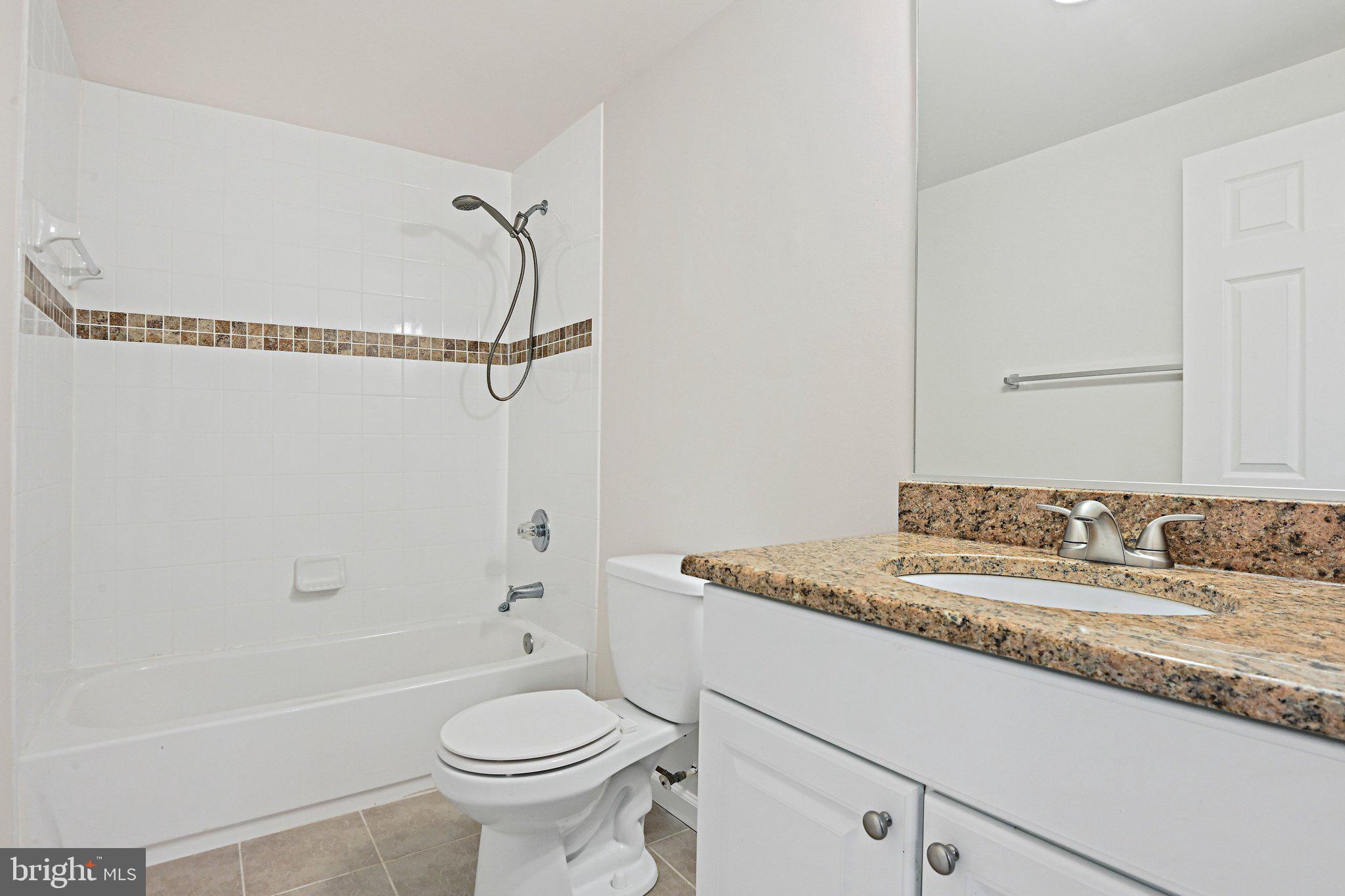 COUNTRYSIDE - Residential