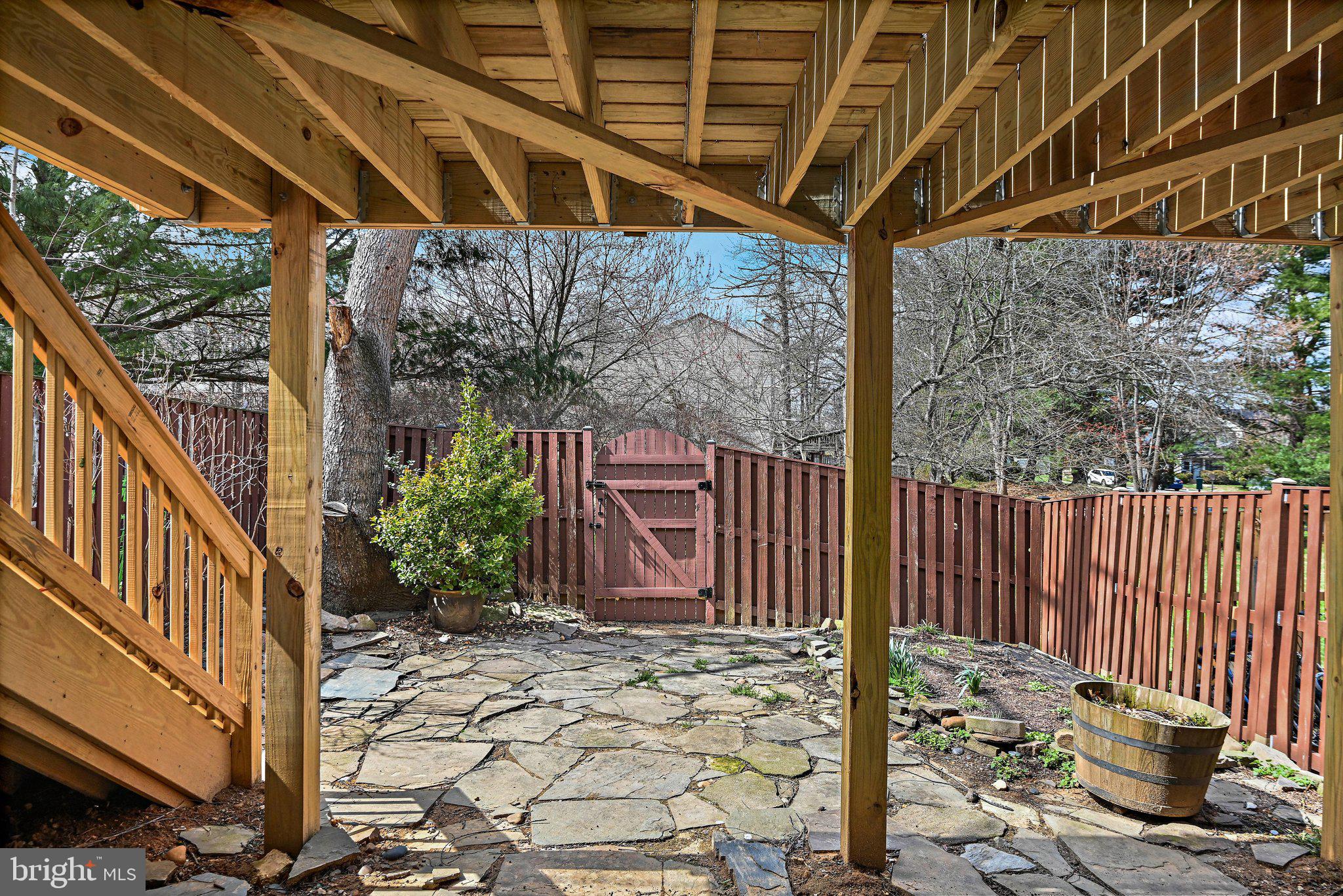 COUNTRYSIDE - Residential