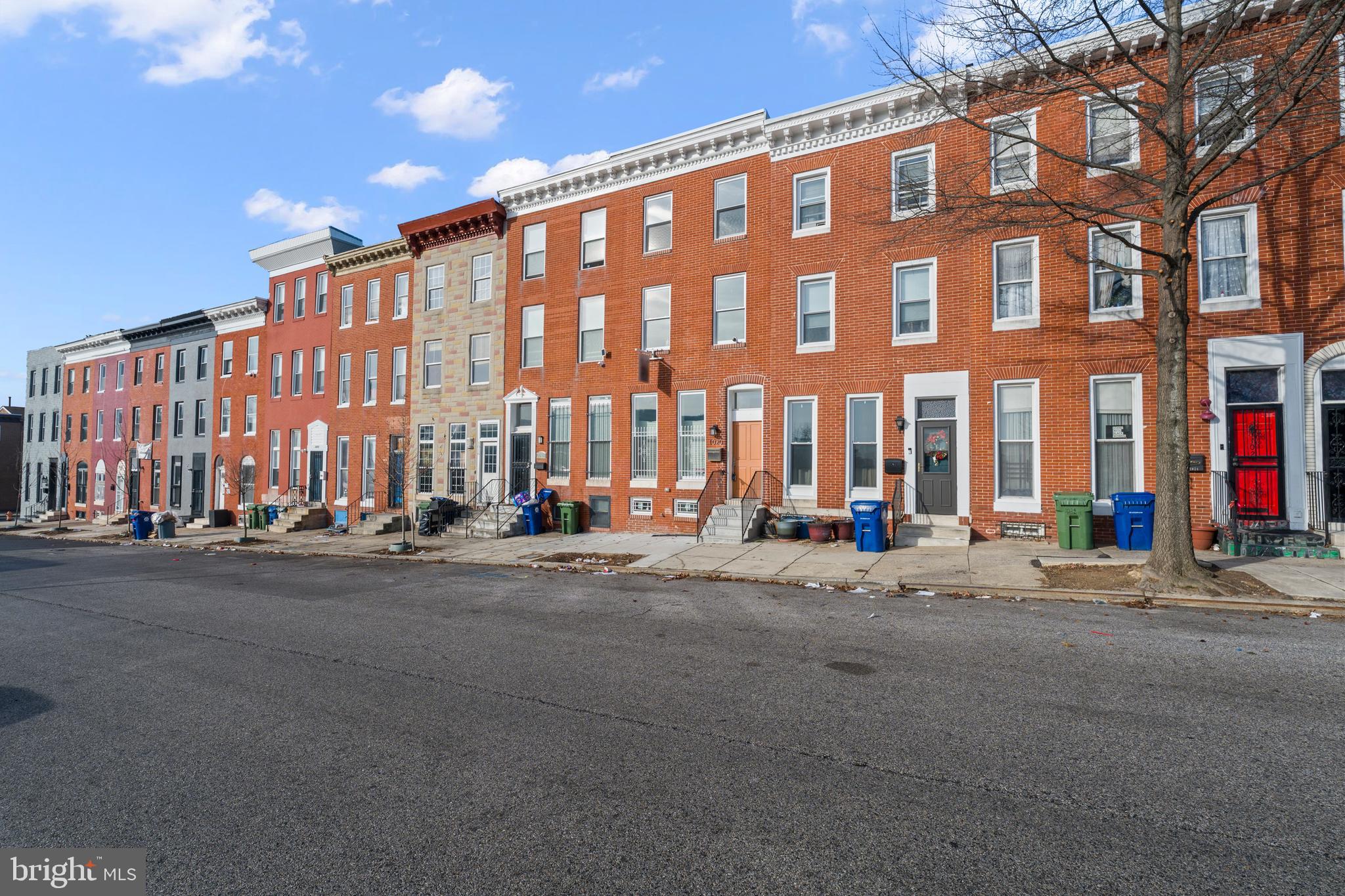 JOHNSTON SQUARE - Residential