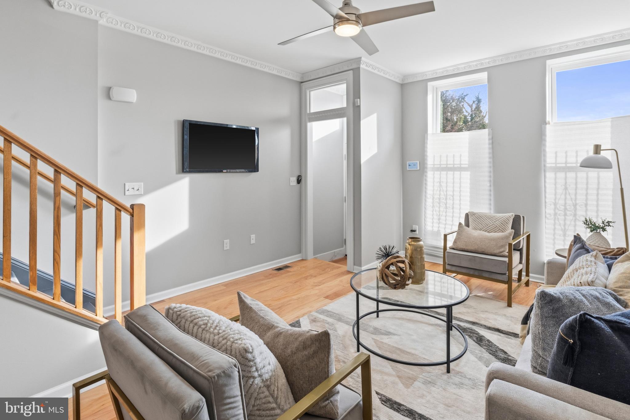 JOHNSTON SQUARE - Residential