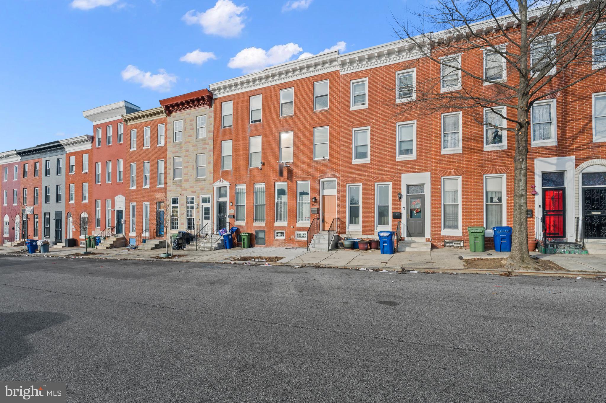 JOHNSTON SQUARE - Residential